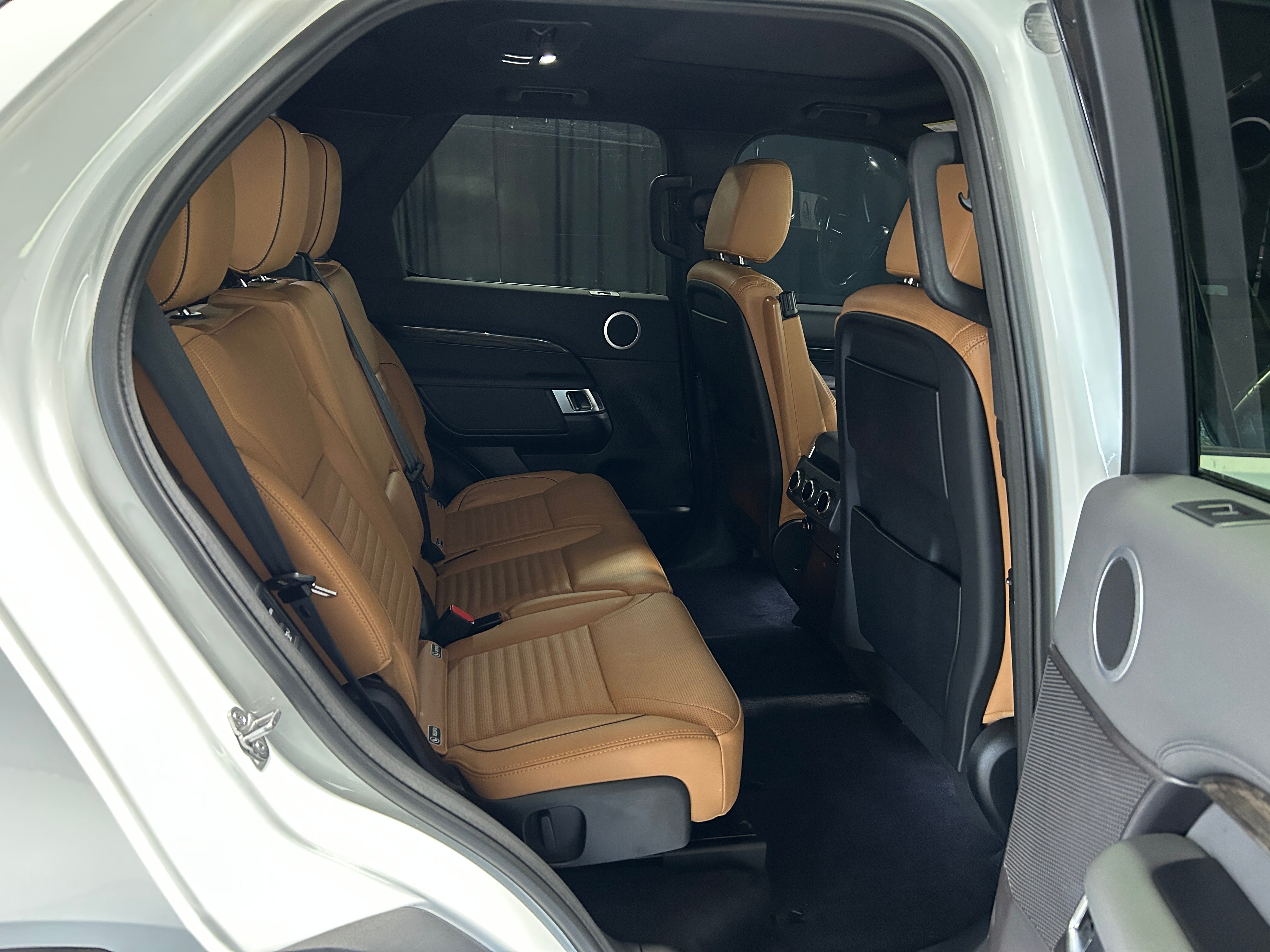 2018 Land Rover Discovery HSE 5
