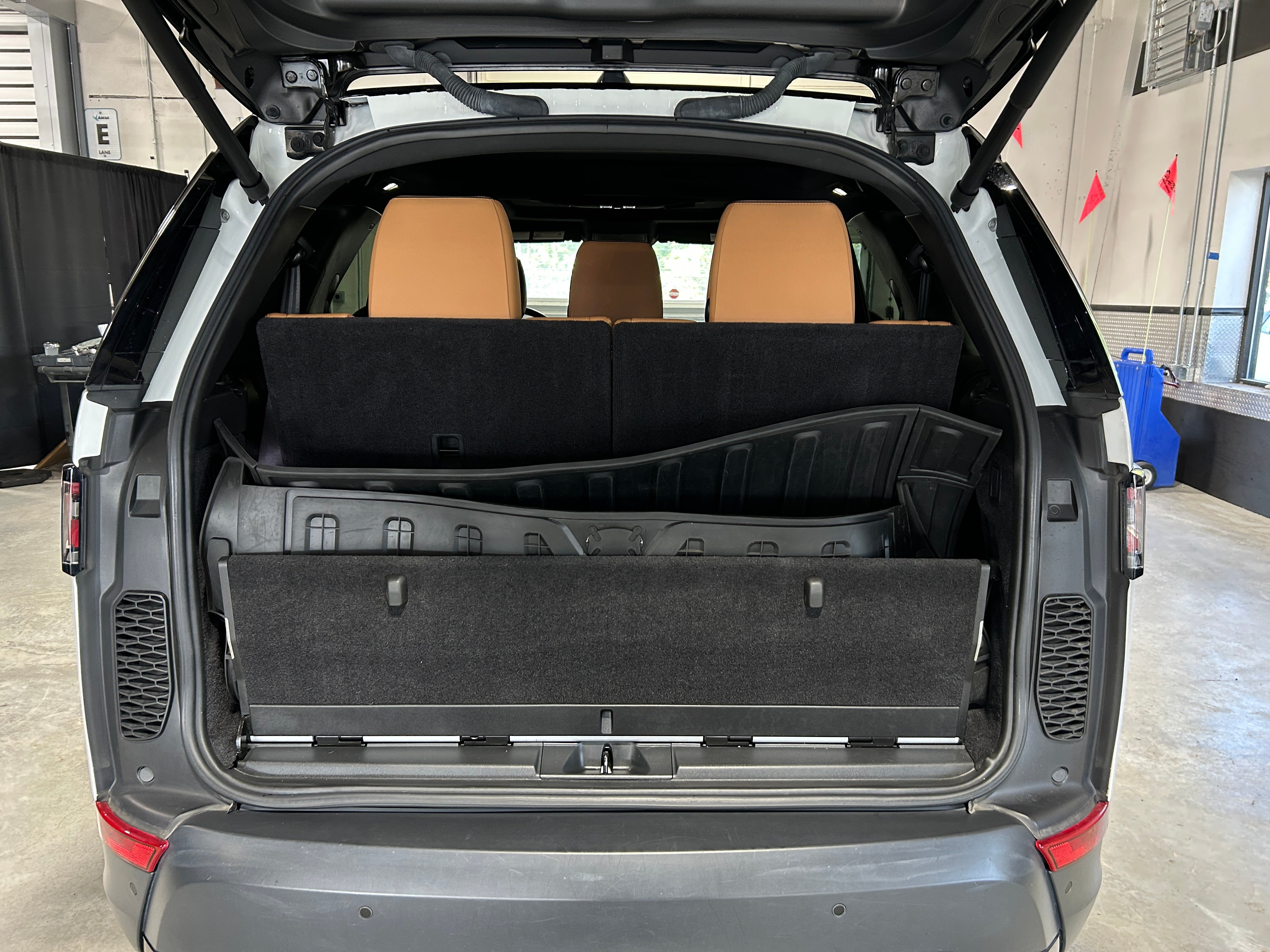 2018 Land Rover Discovery HSE 6