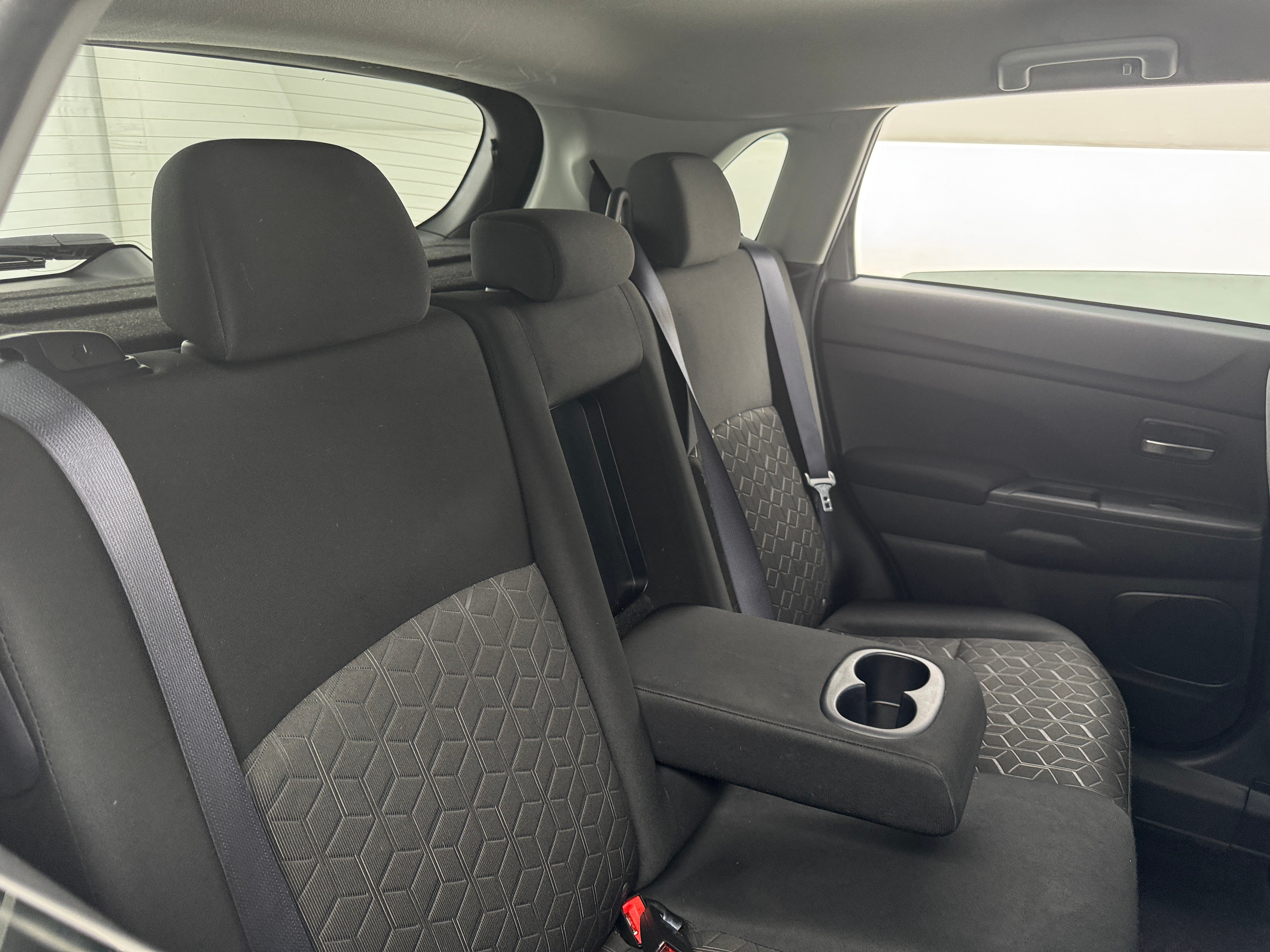 2023 Mitsubishi Outlander Sport LE 6