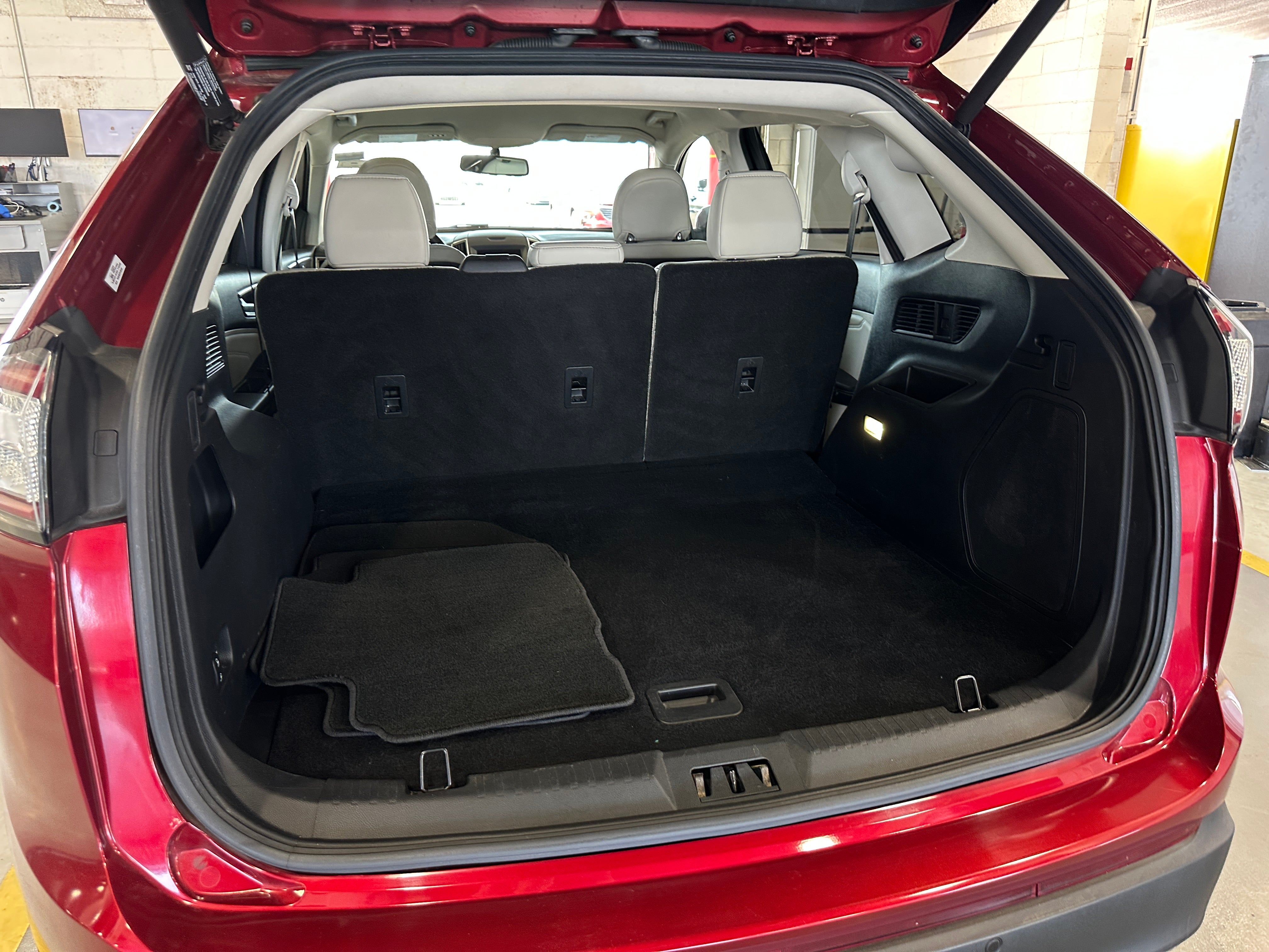 2016 Ford Edge Titanium 6