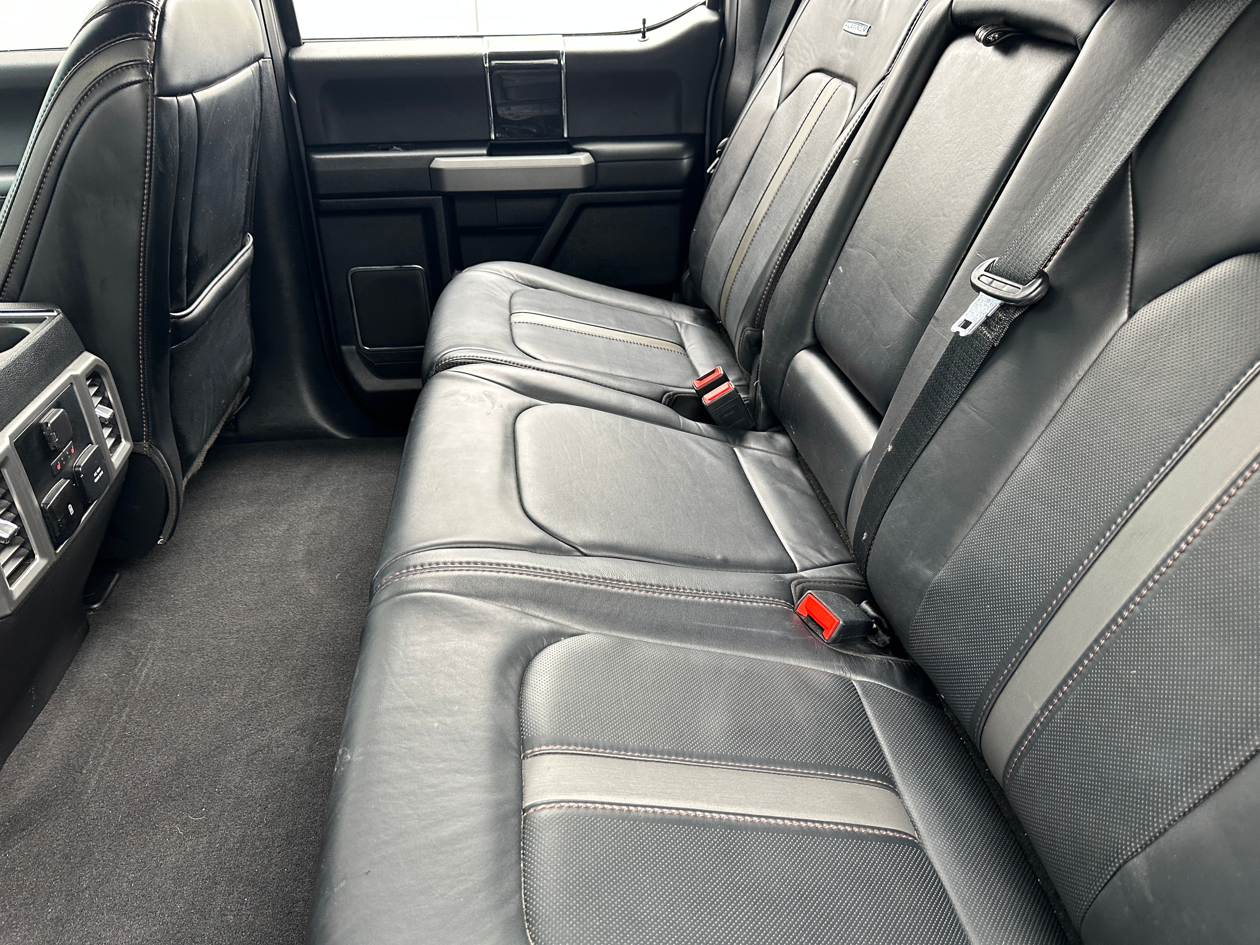 2021 Ford Econoline E-250 5