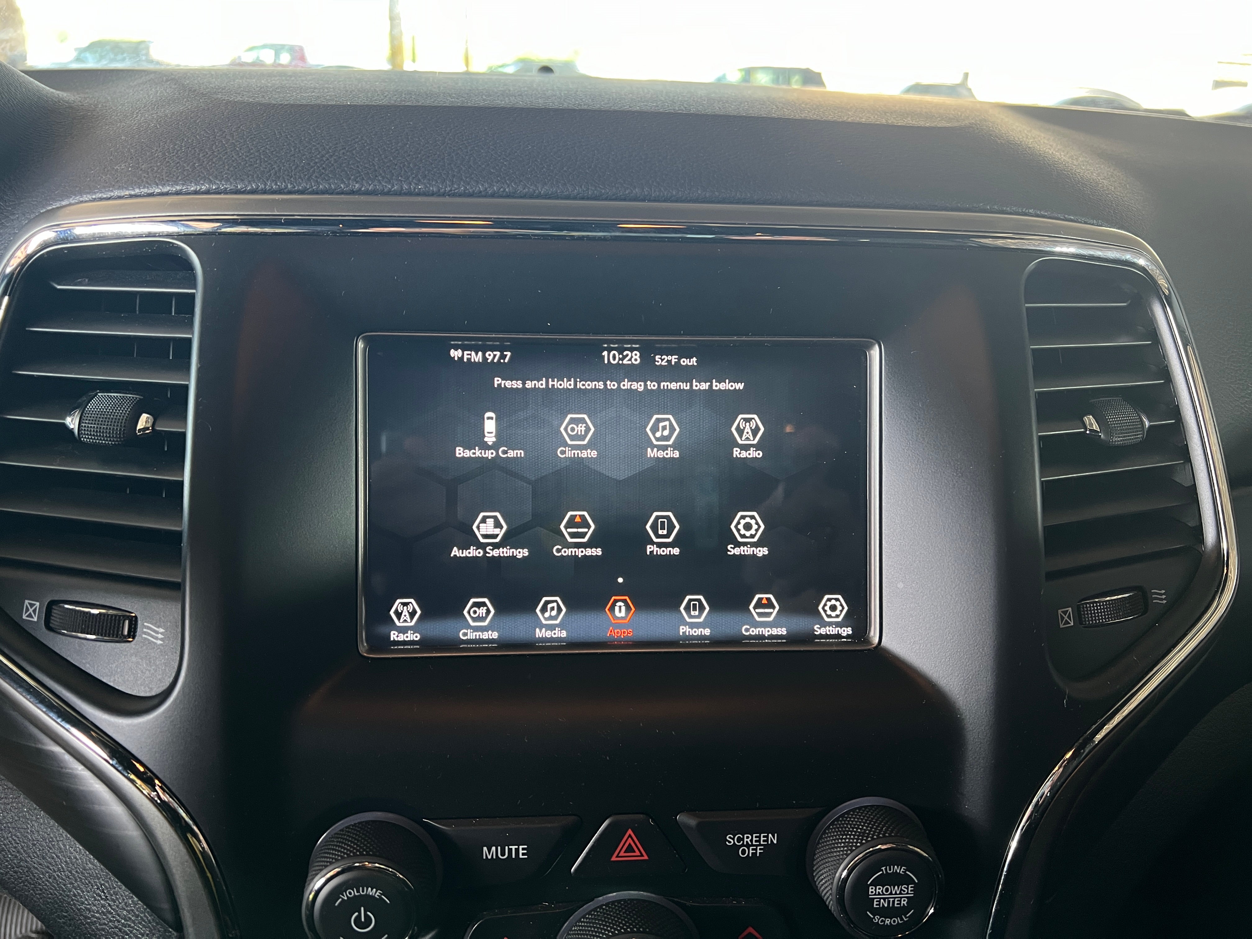 2020 Jeep Grand Cherokee Laredo 4