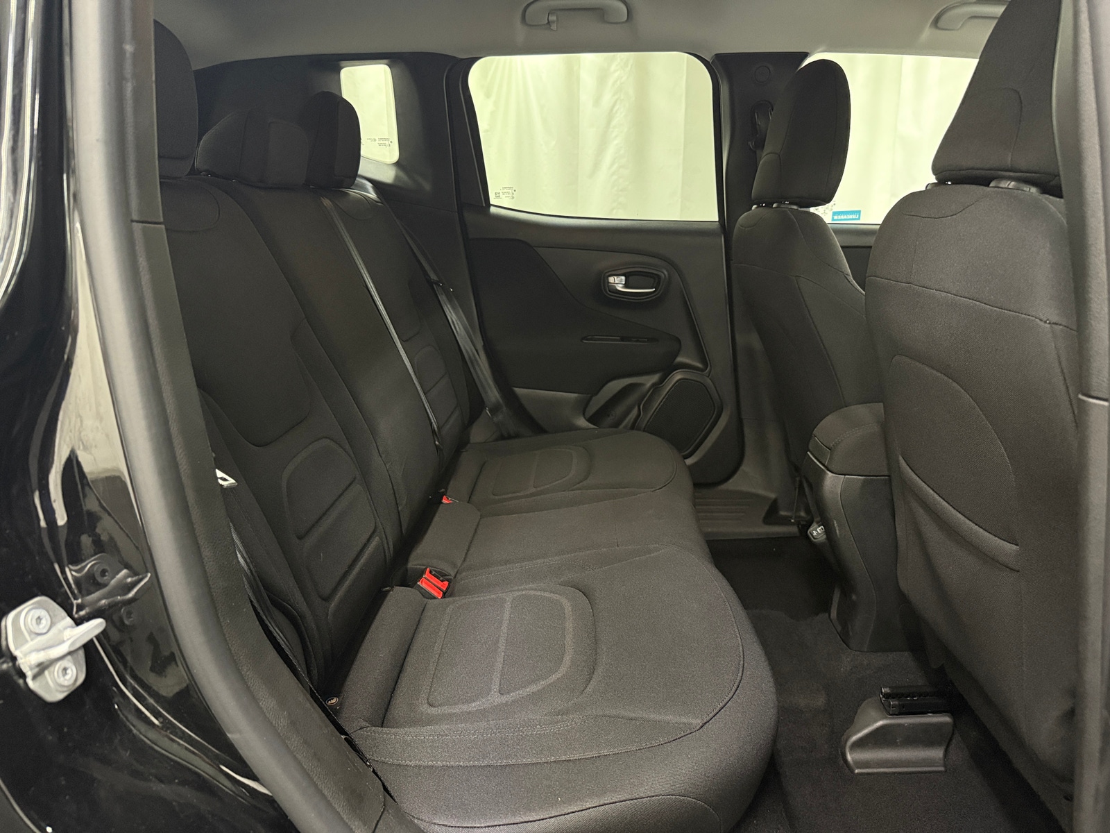 Thumbnail: 2020 Jeep Renegade - 6