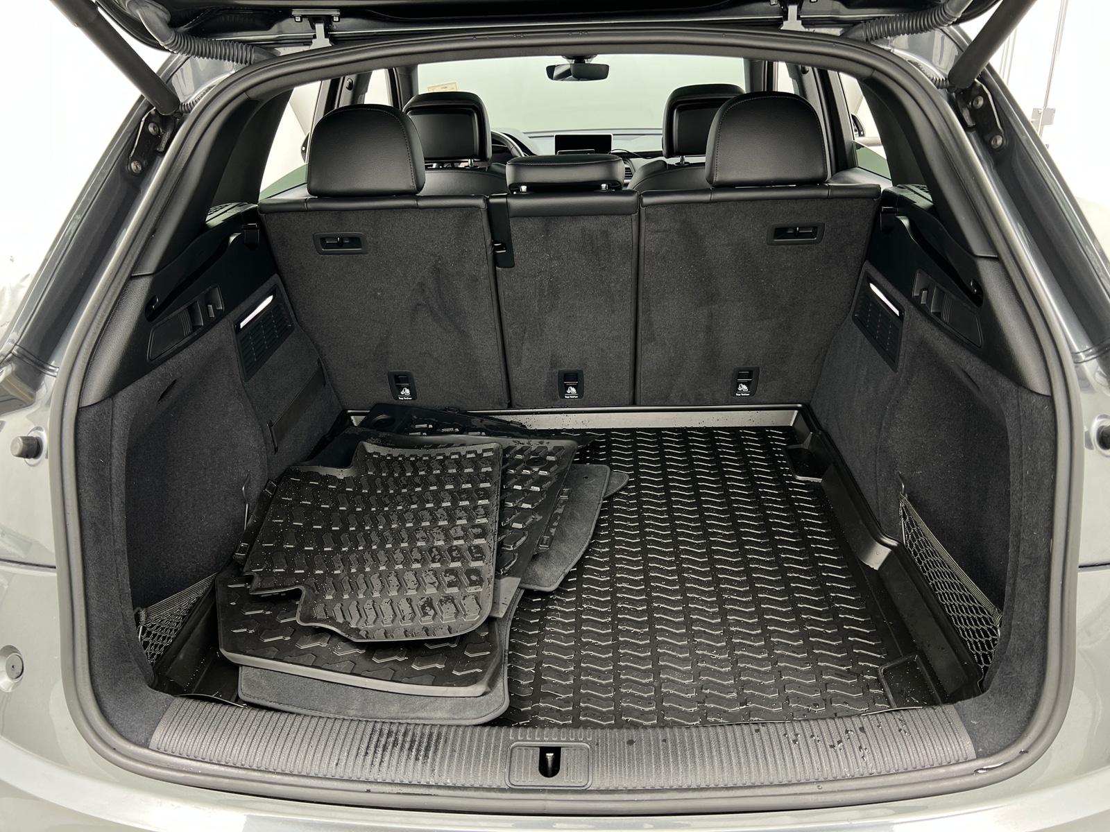 Thumbnail: 2020 Audi Q5 - 6