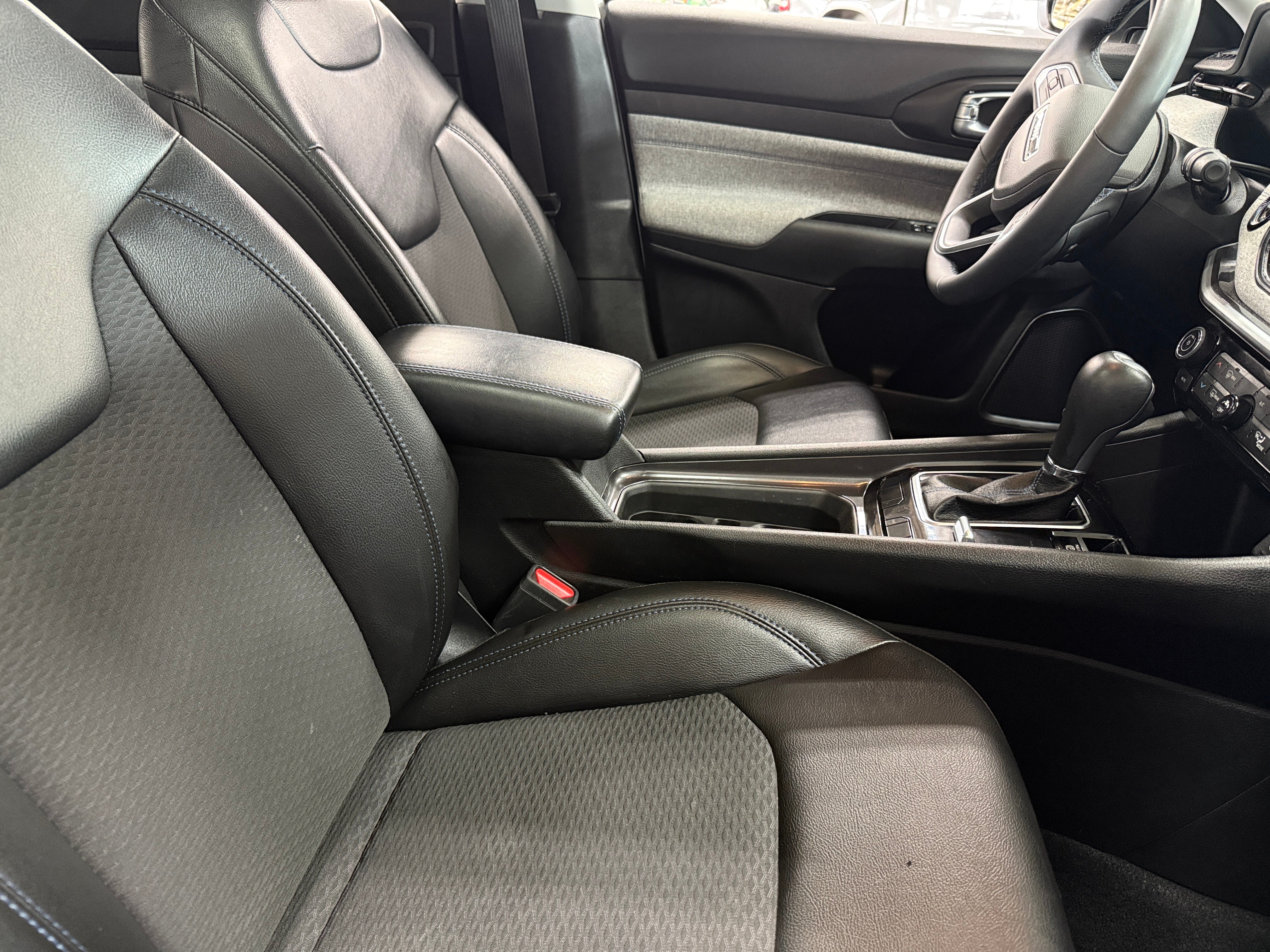 2022 Jeep Compass Latitude 2
