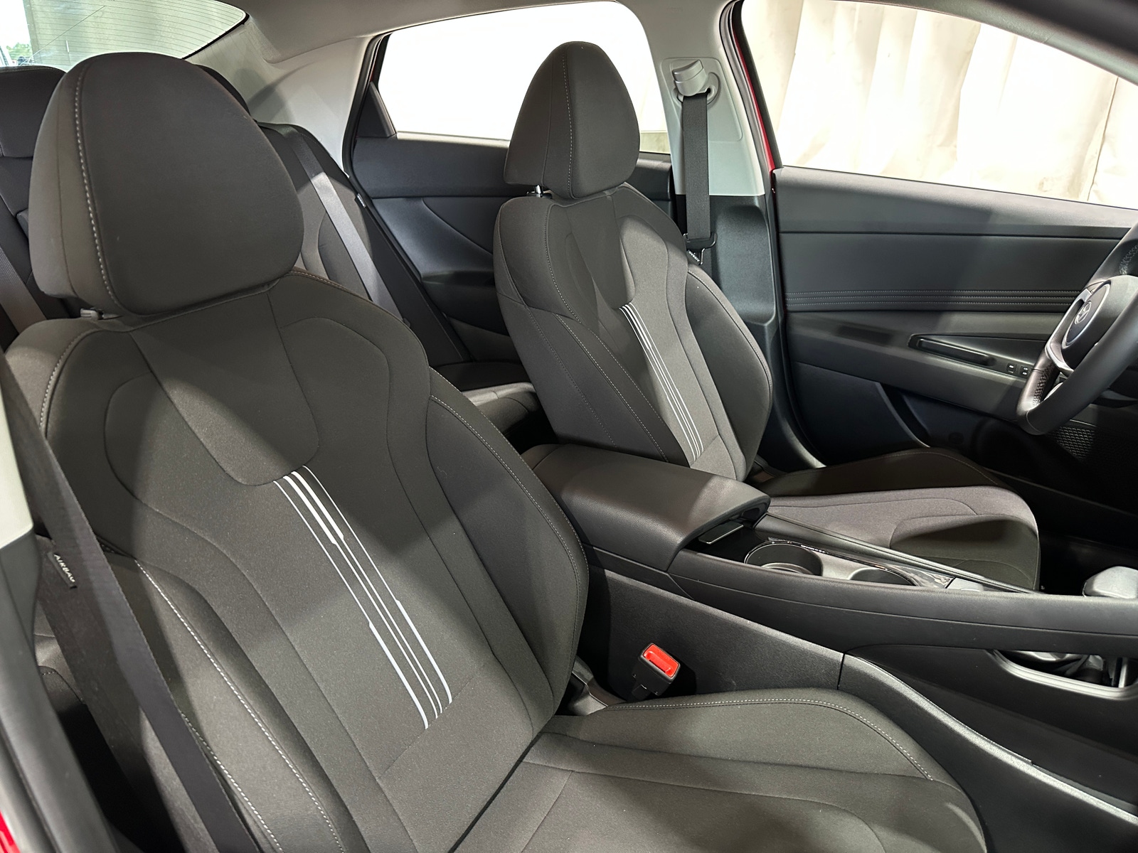 Thumbnail: 2024 Hyundai Elantra - 2