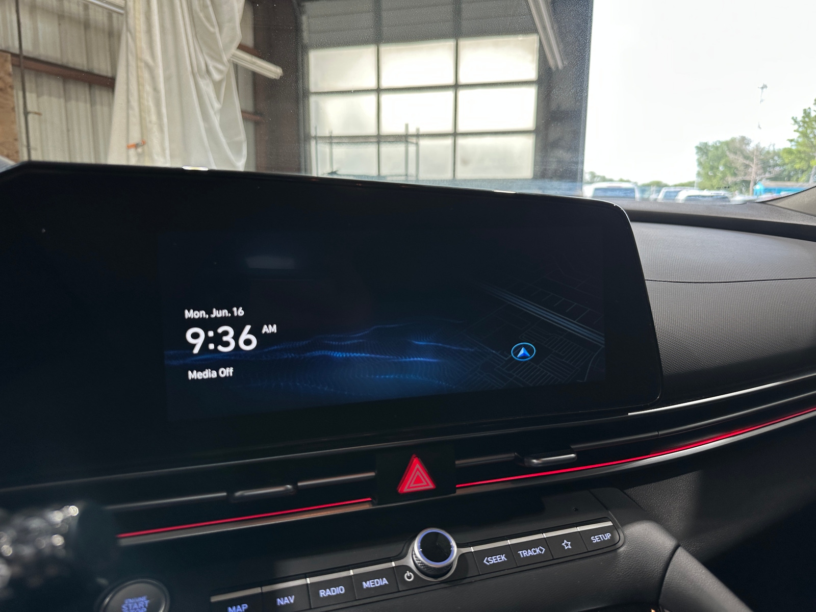 Thumbnail: 2024 Hyundai Elantra - 4