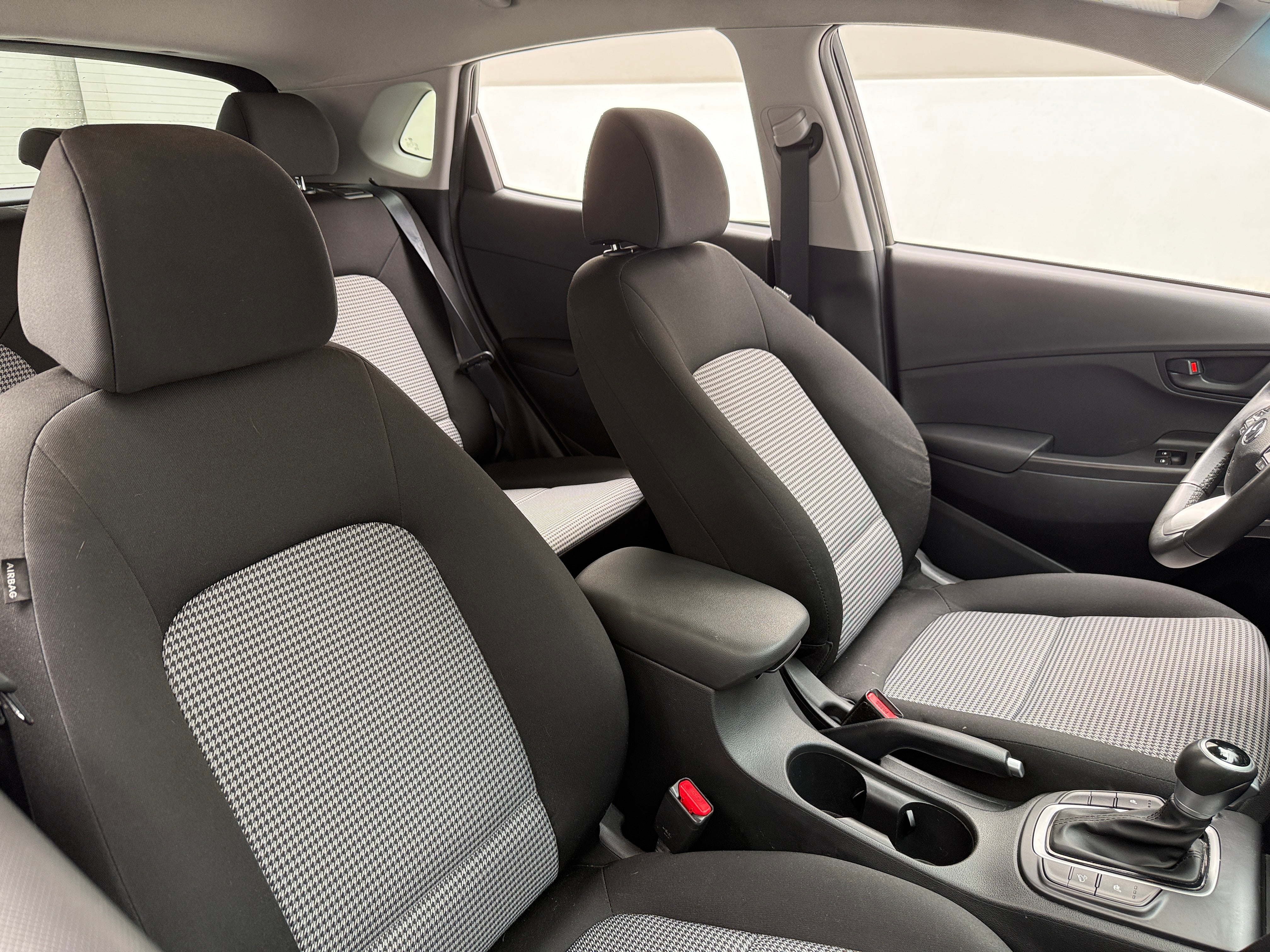 2021 Hyundai Kona SEL 2