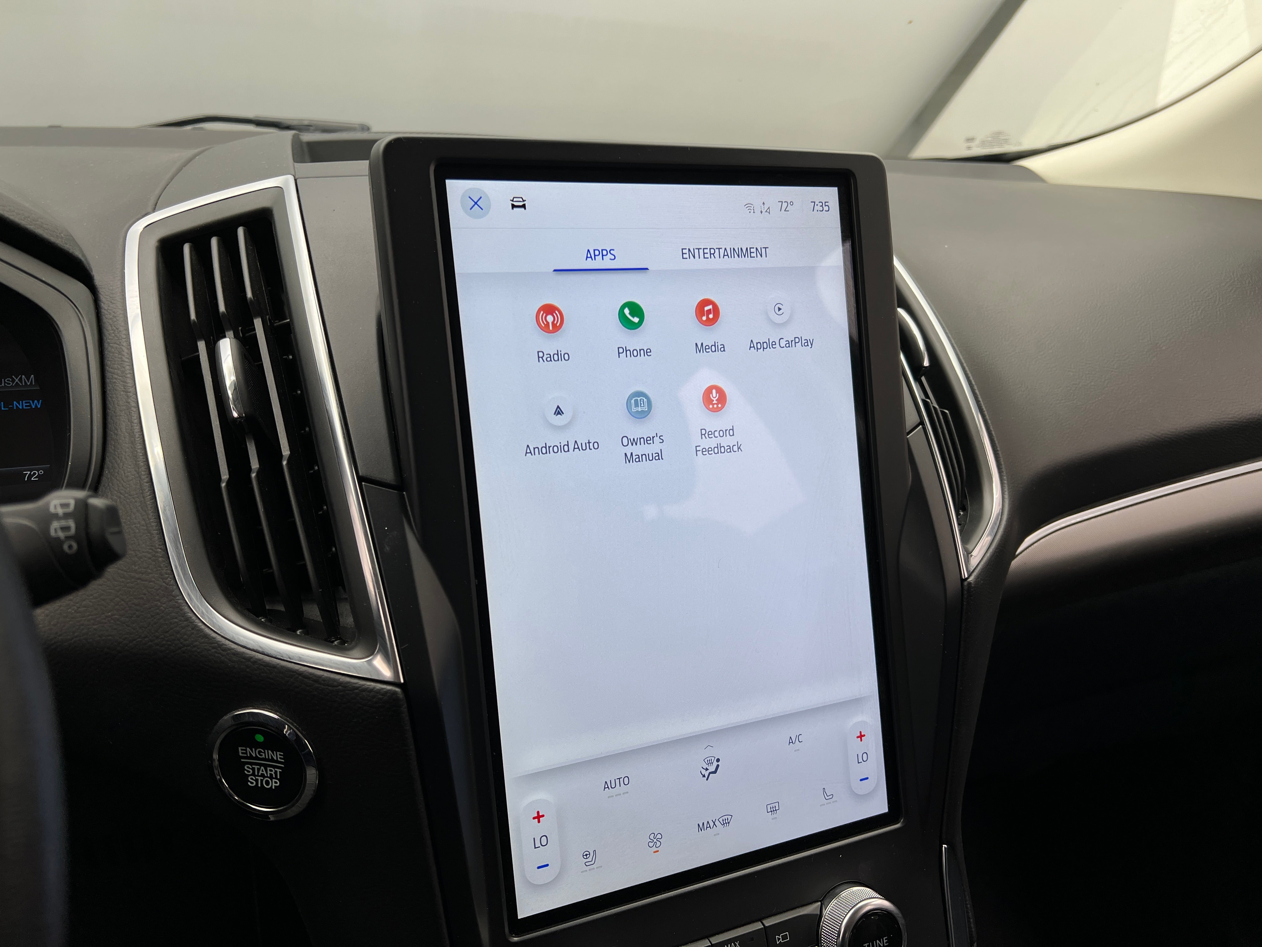 2024 Ford Edge Titanium 3