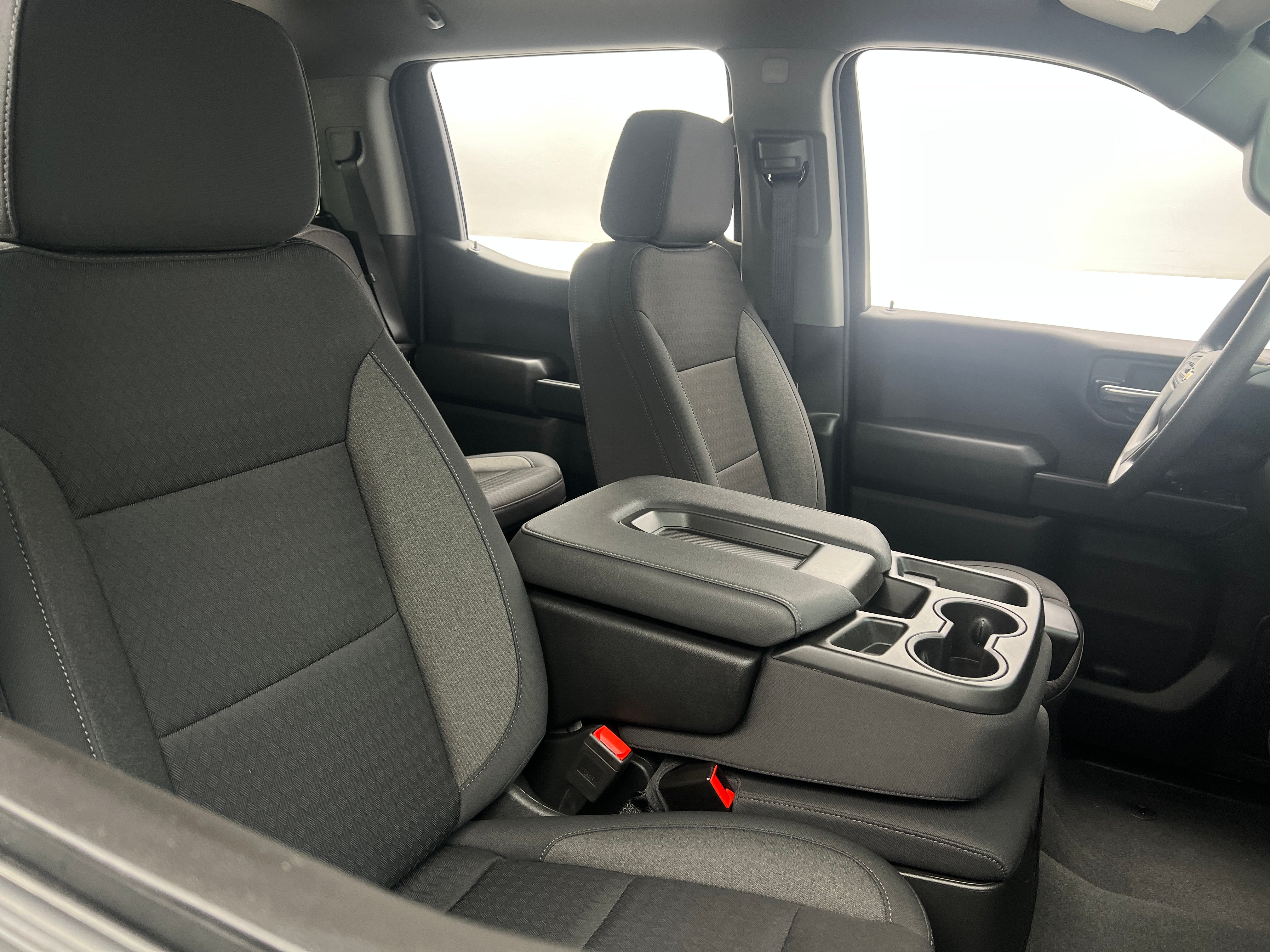 2024 Chevrolet Silverado 1500 Custom 2
