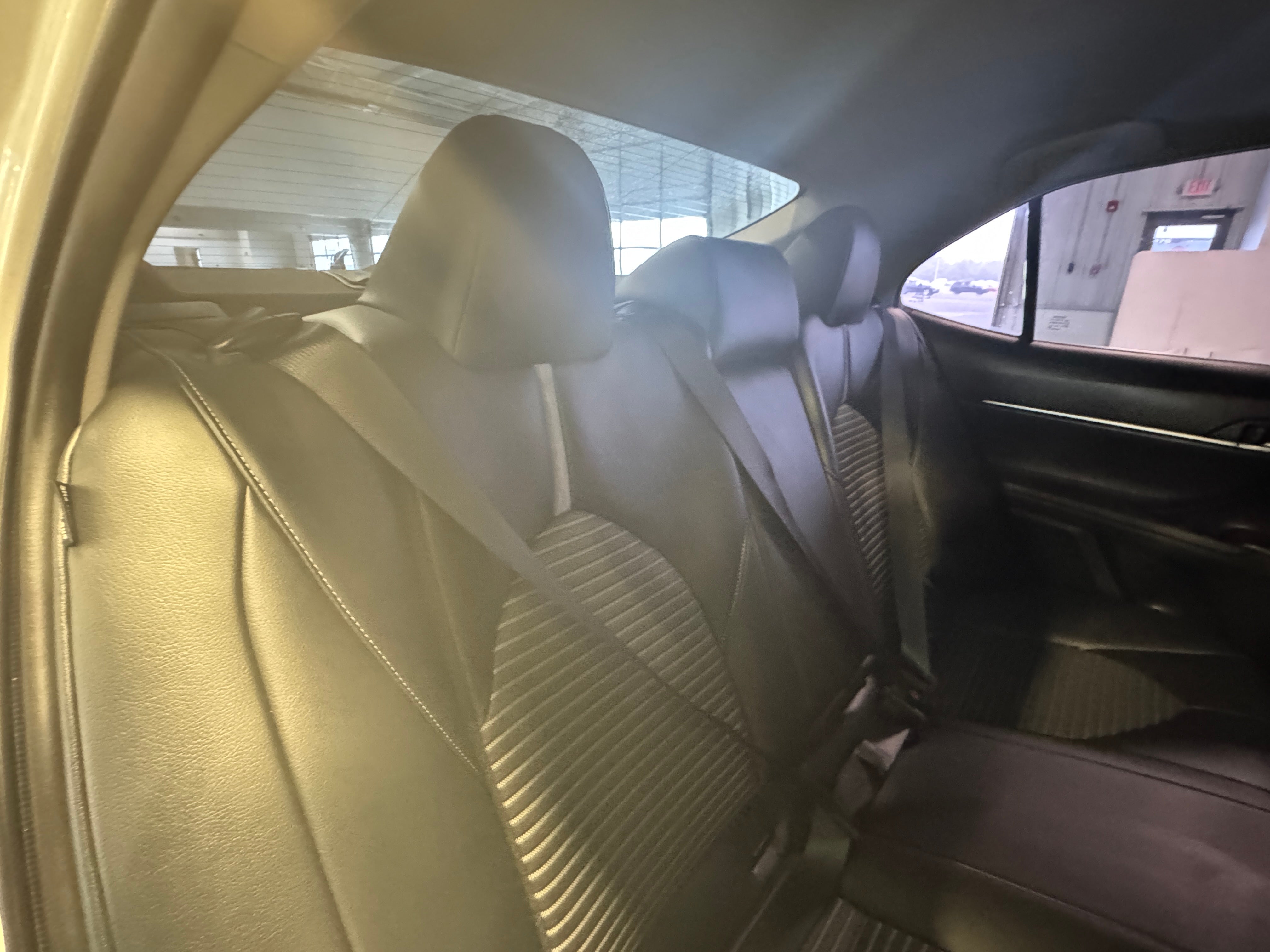 2022 Toyota Camry SE 6