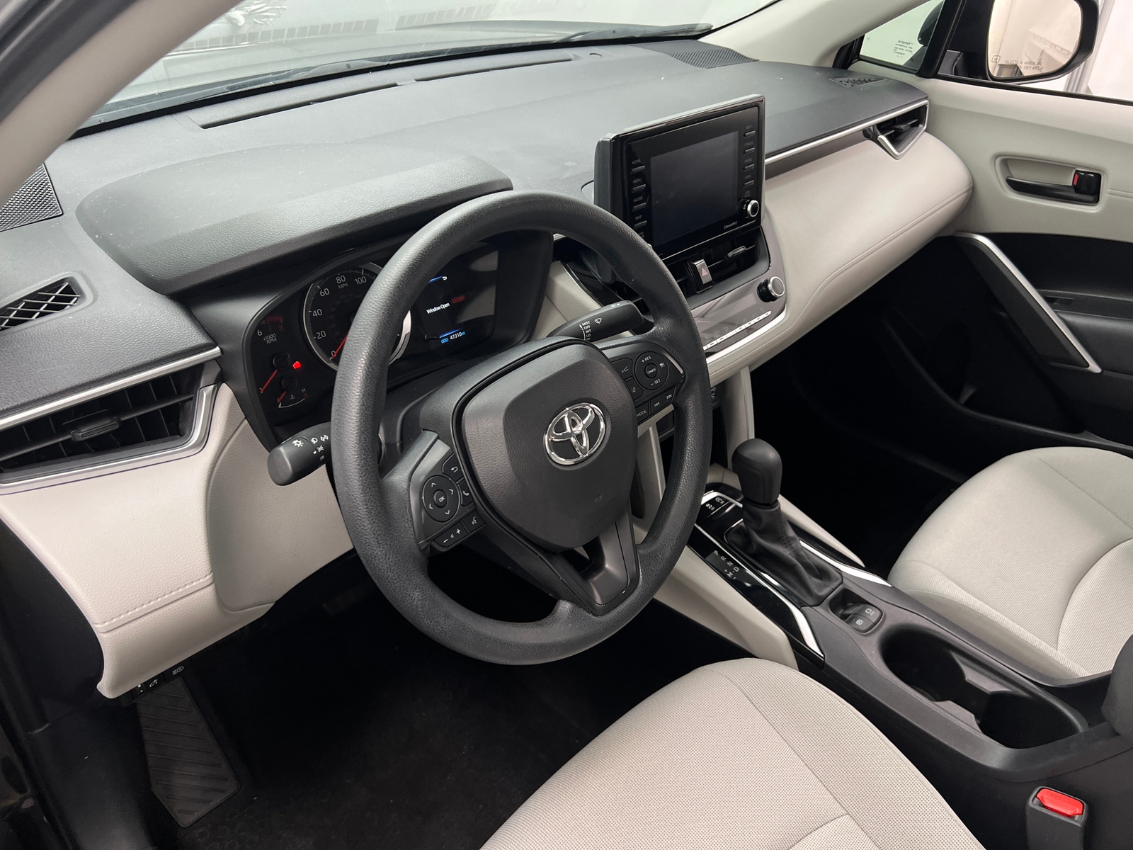 Thumbnail: 2022 Toyota Corolla Cross - 5