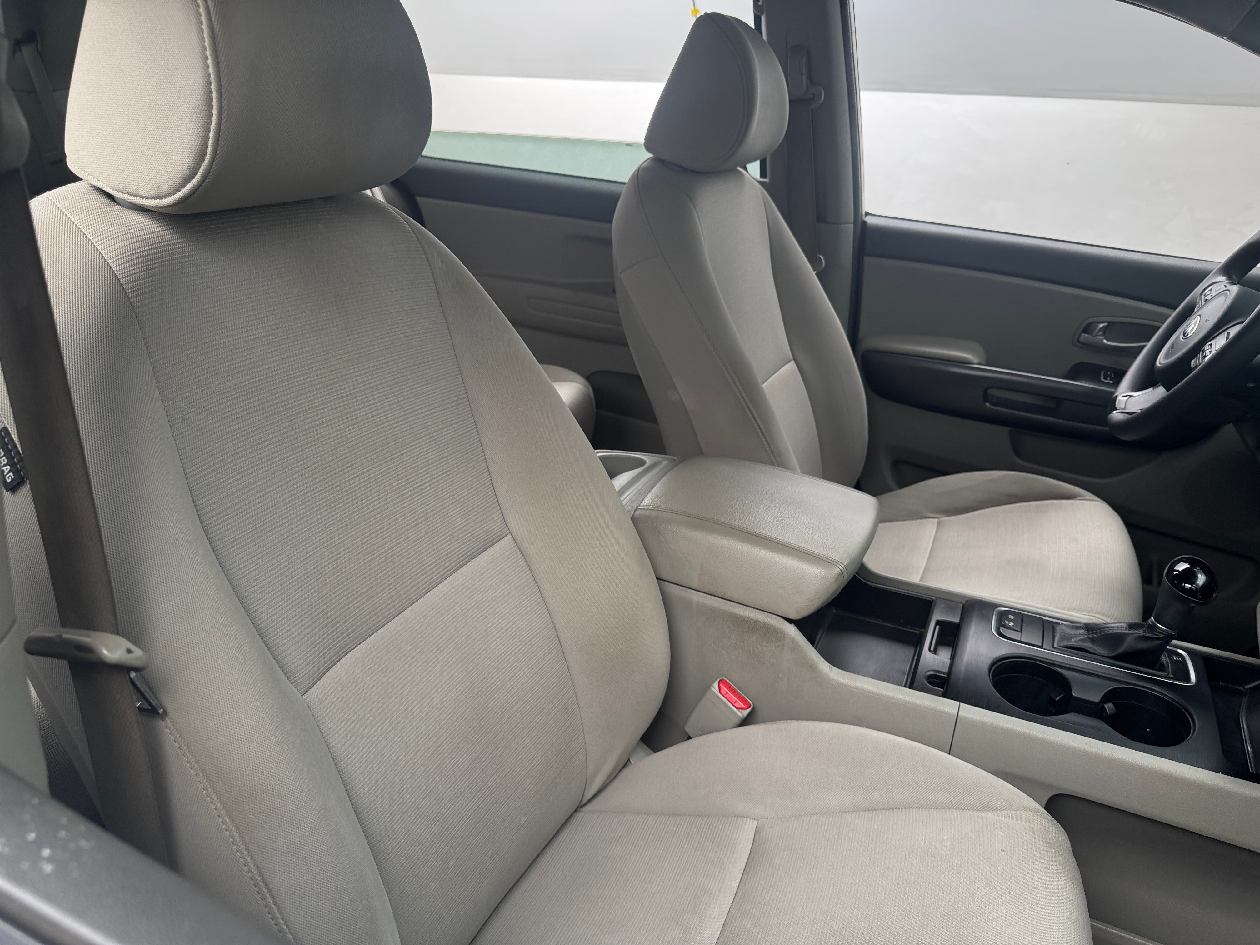 2015 Kia Sedona L 2