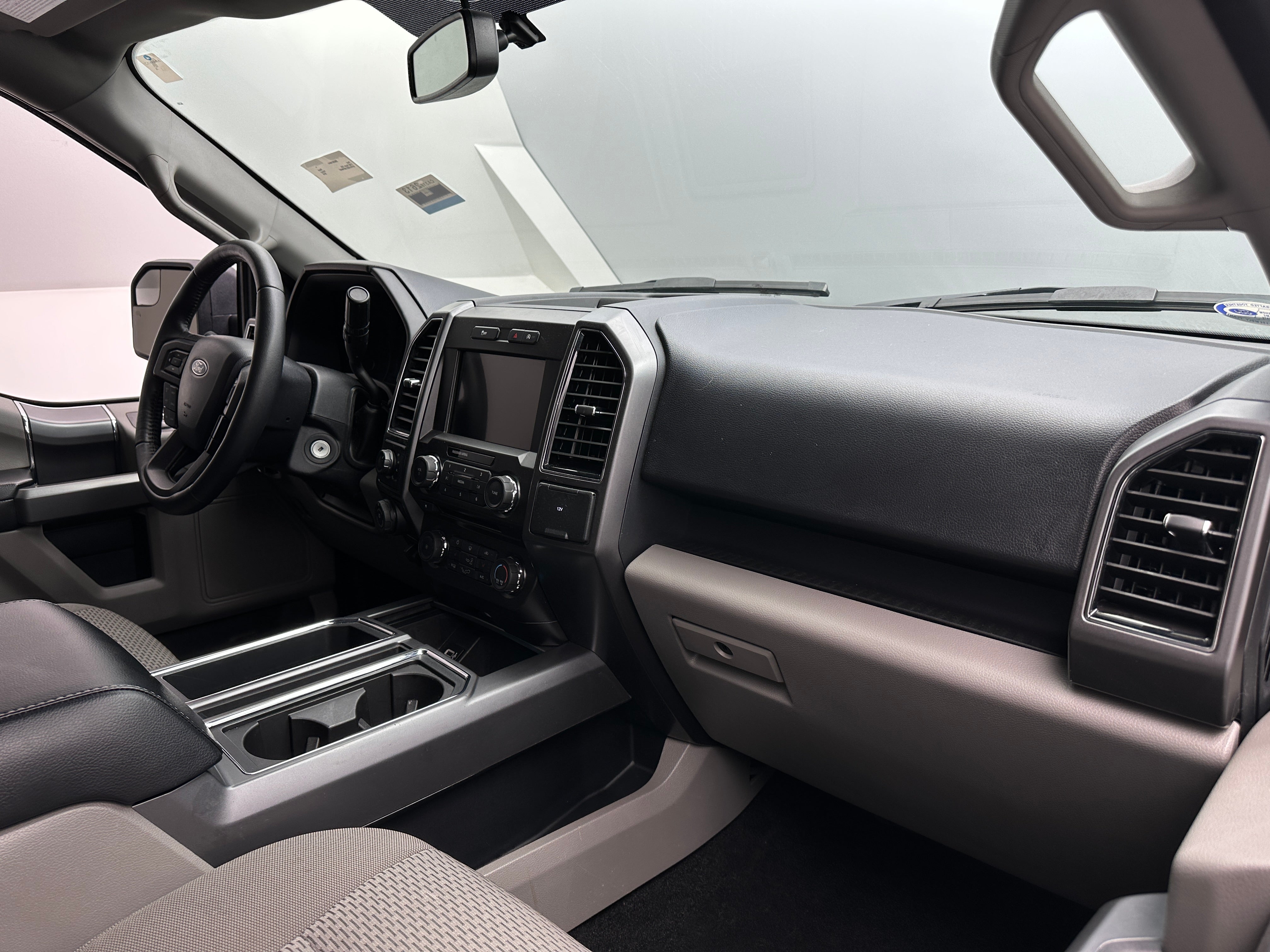 2018 Ford Econoline E-150 3