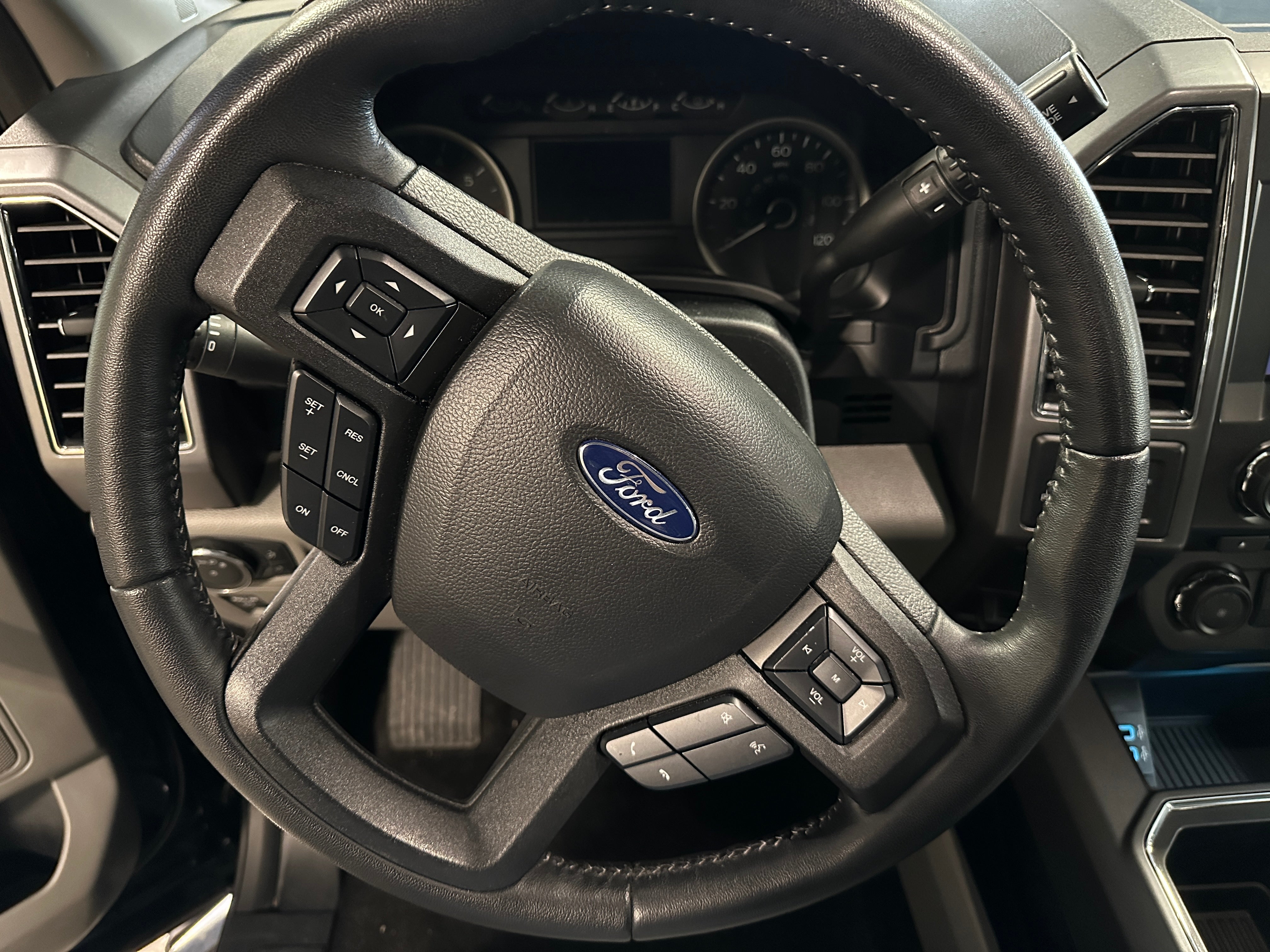 2018 Ford Econoline E-150 5