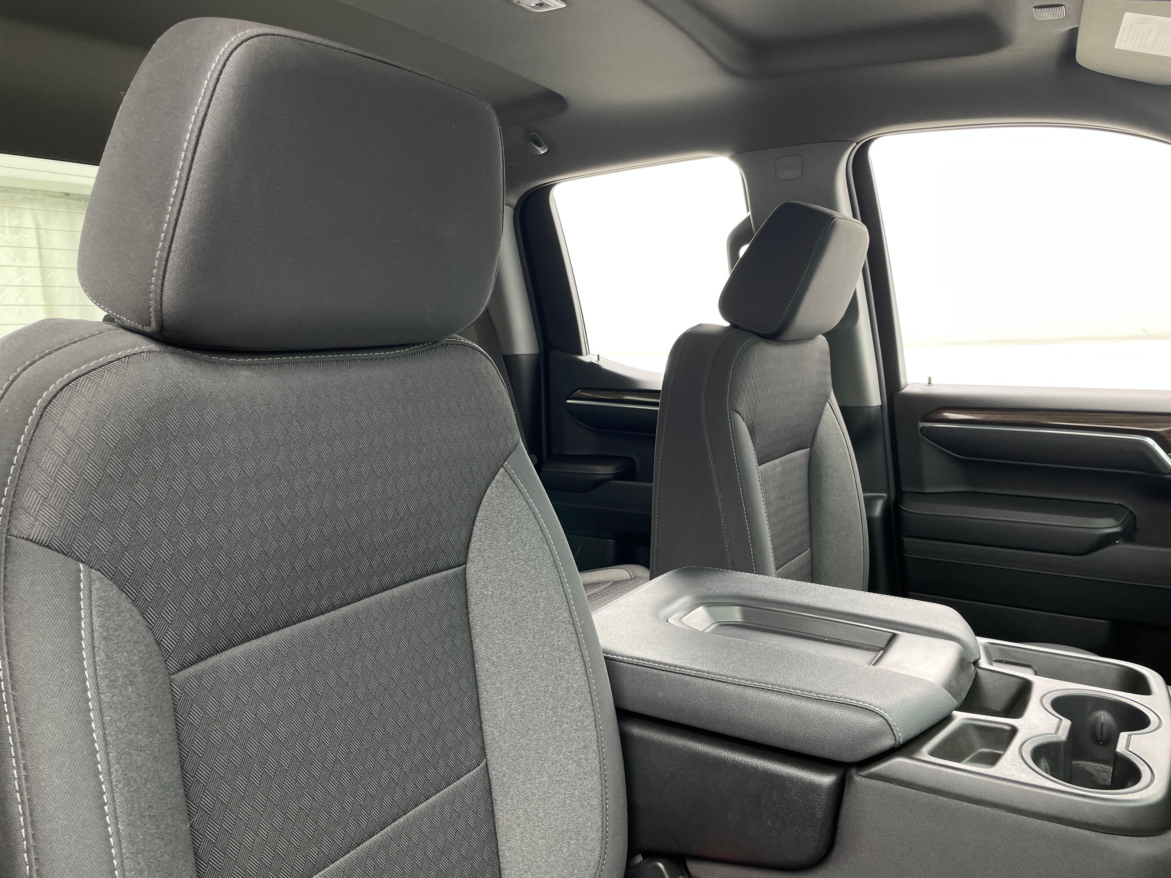 Thumbnail: 2023 Chevrolet Silverado 1500 - 2