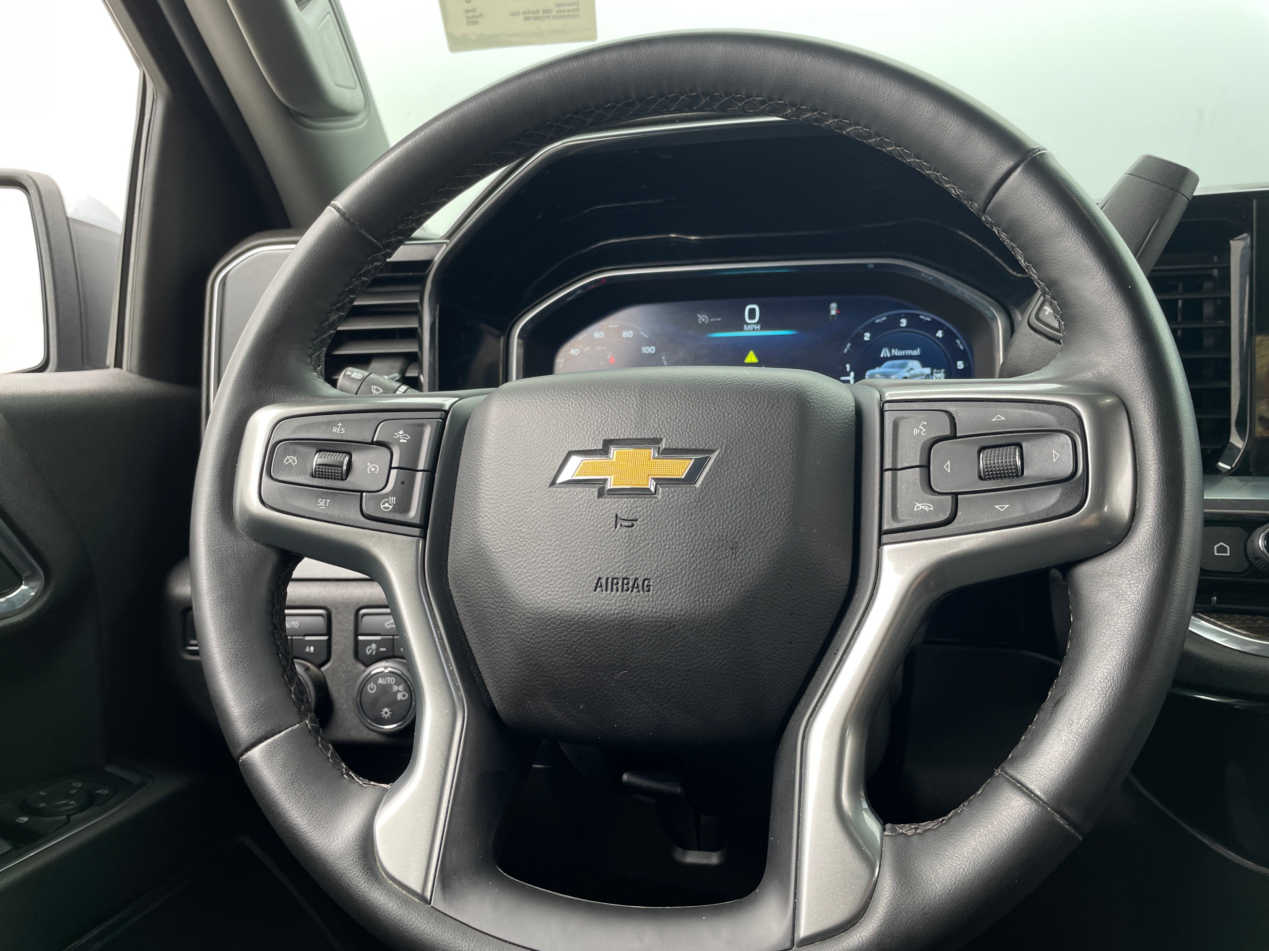 Thumbnail: 2023 Chevrolet Silverado 1500 - 5