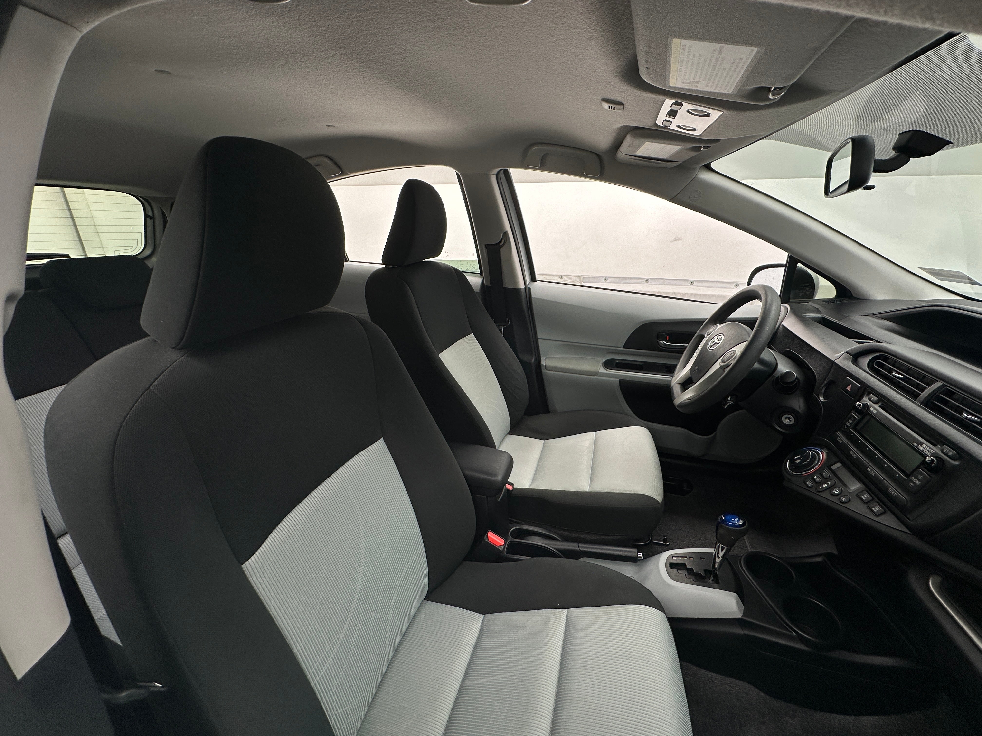 2014 Toyota Prius c Two 2