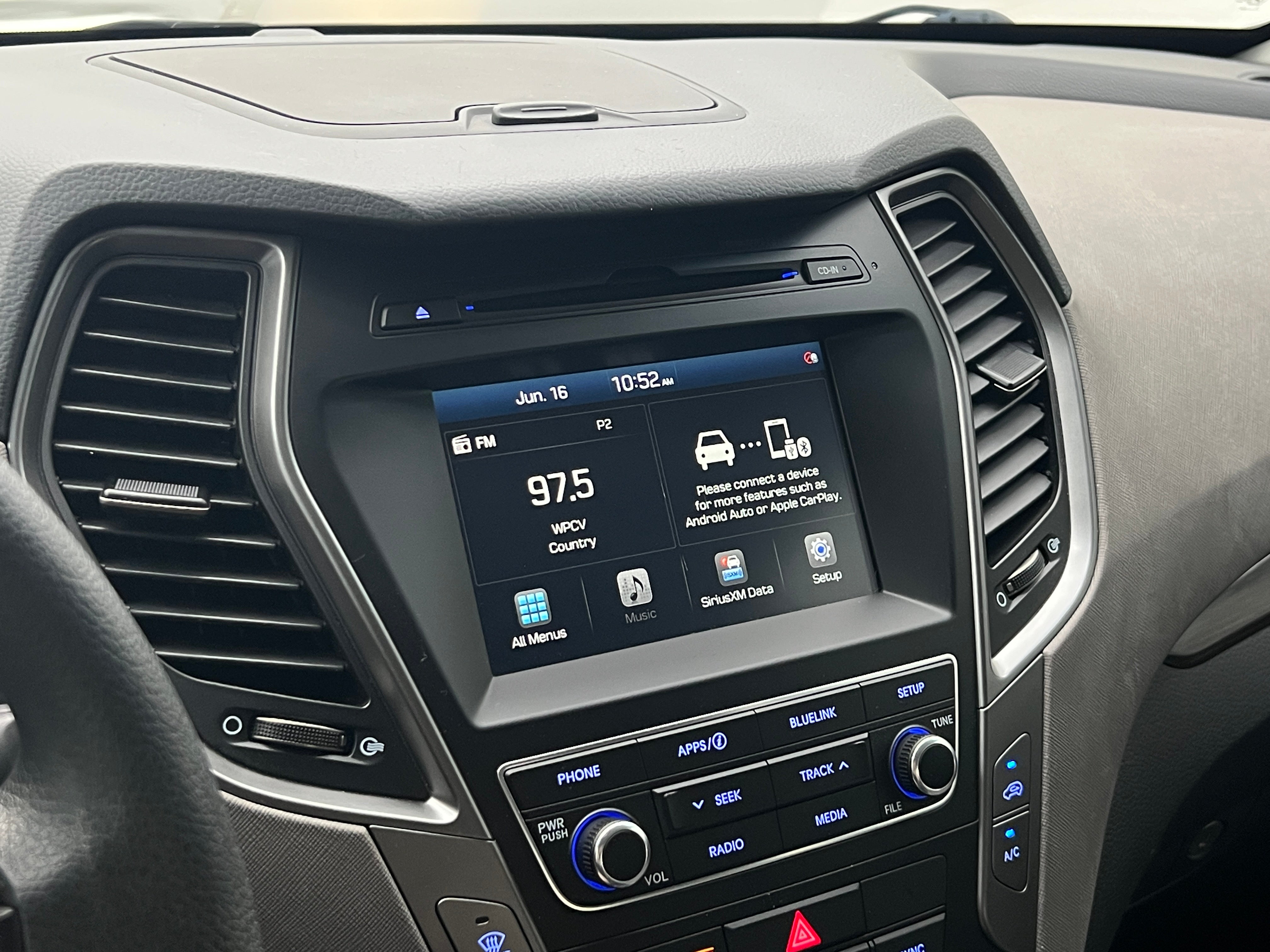 2018 Hyundai Santa Fe Sport 2.0T 4