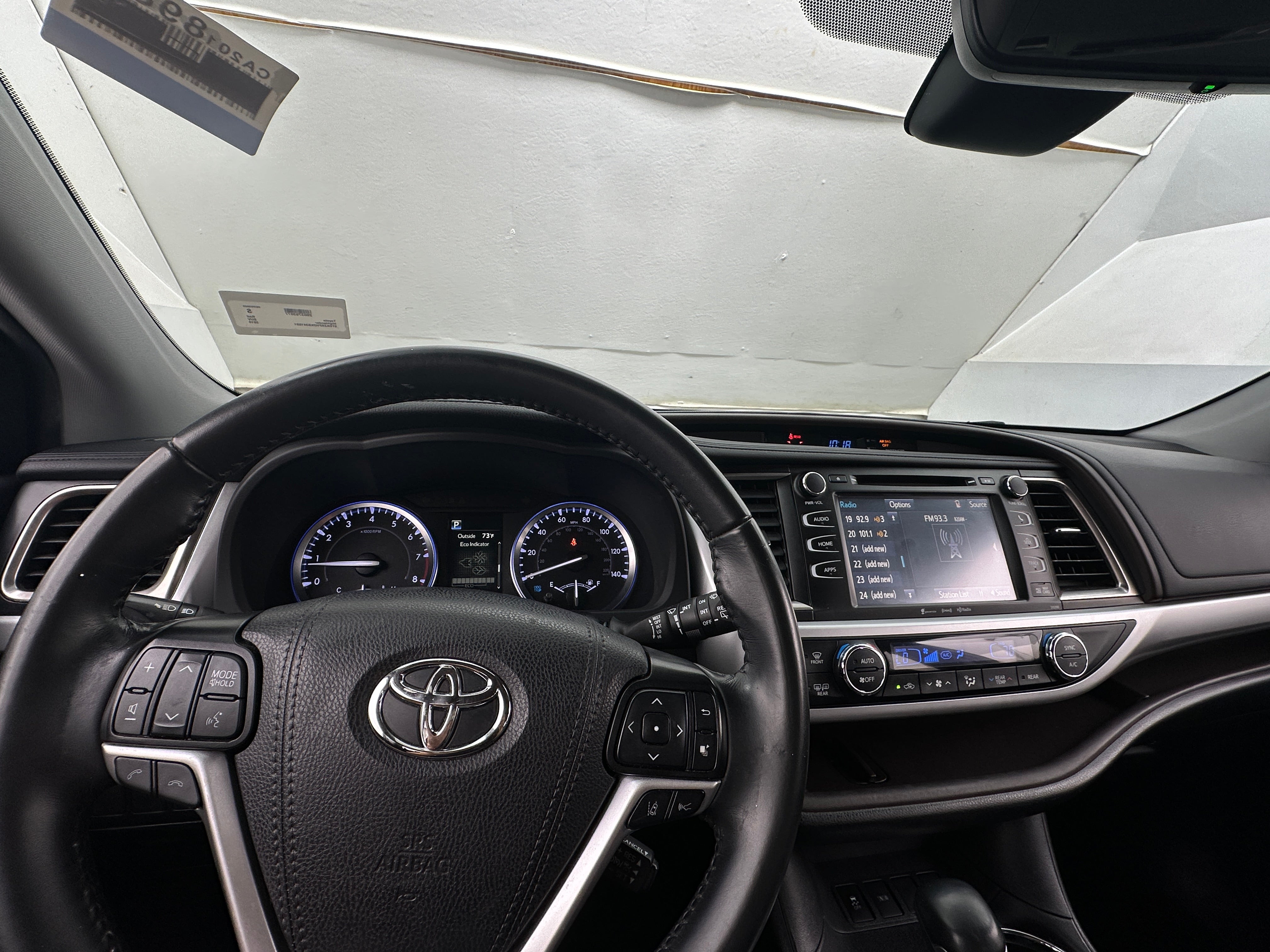 2019 Toyota Highlander XLE 2