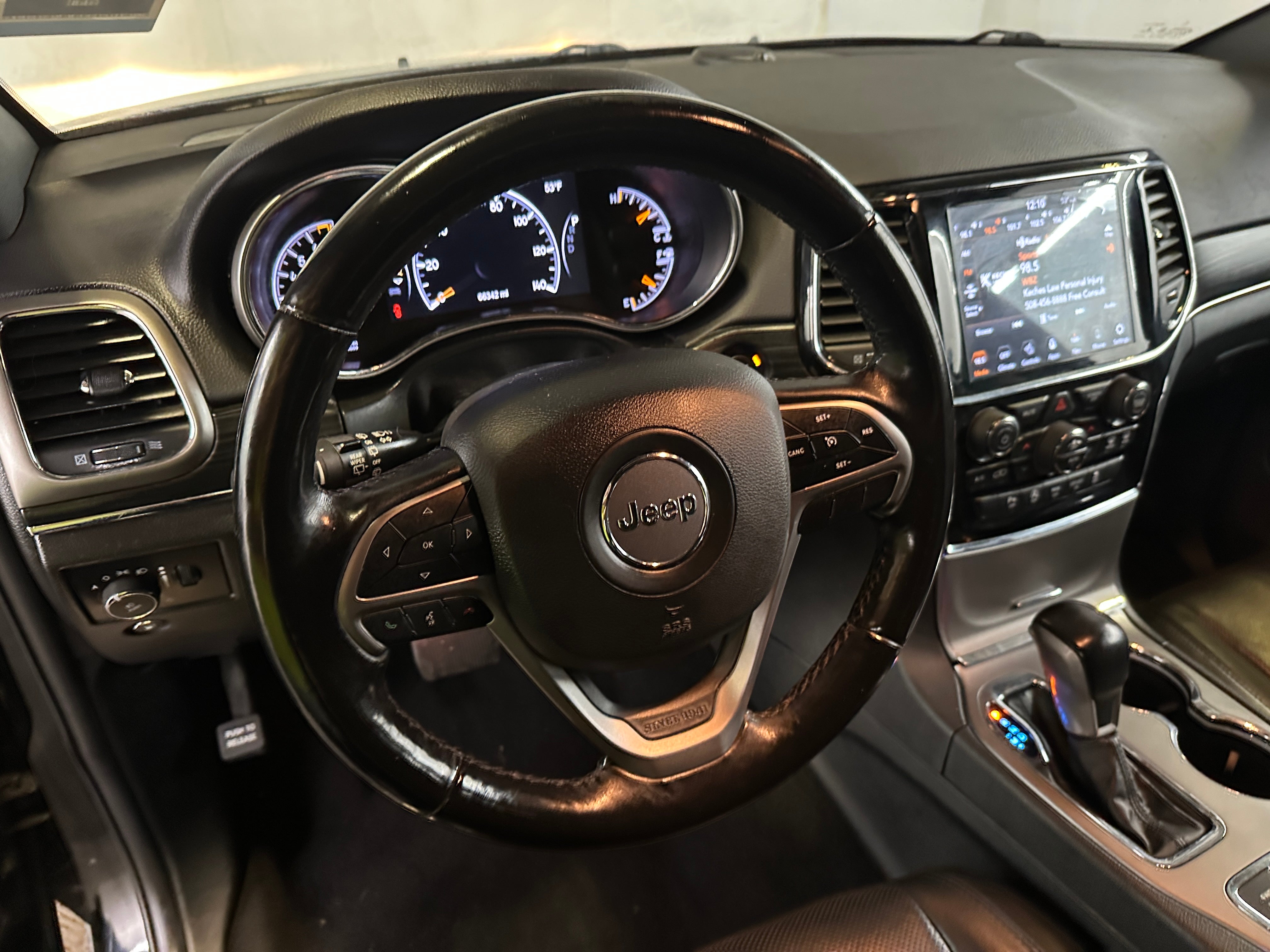 2020 Jeep Grand Cherokee Limited Edition 4