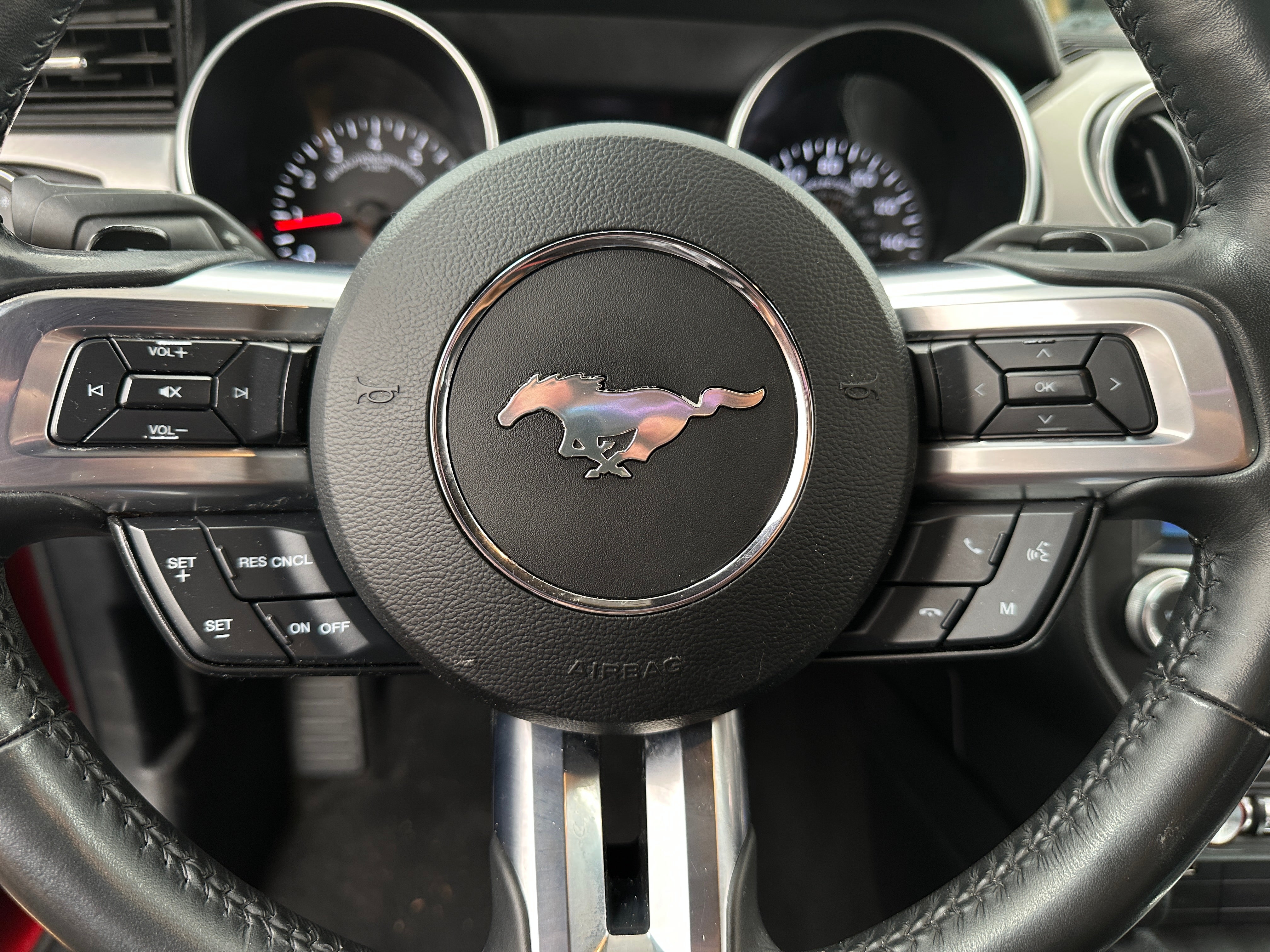 2020 Ford Mustang  3