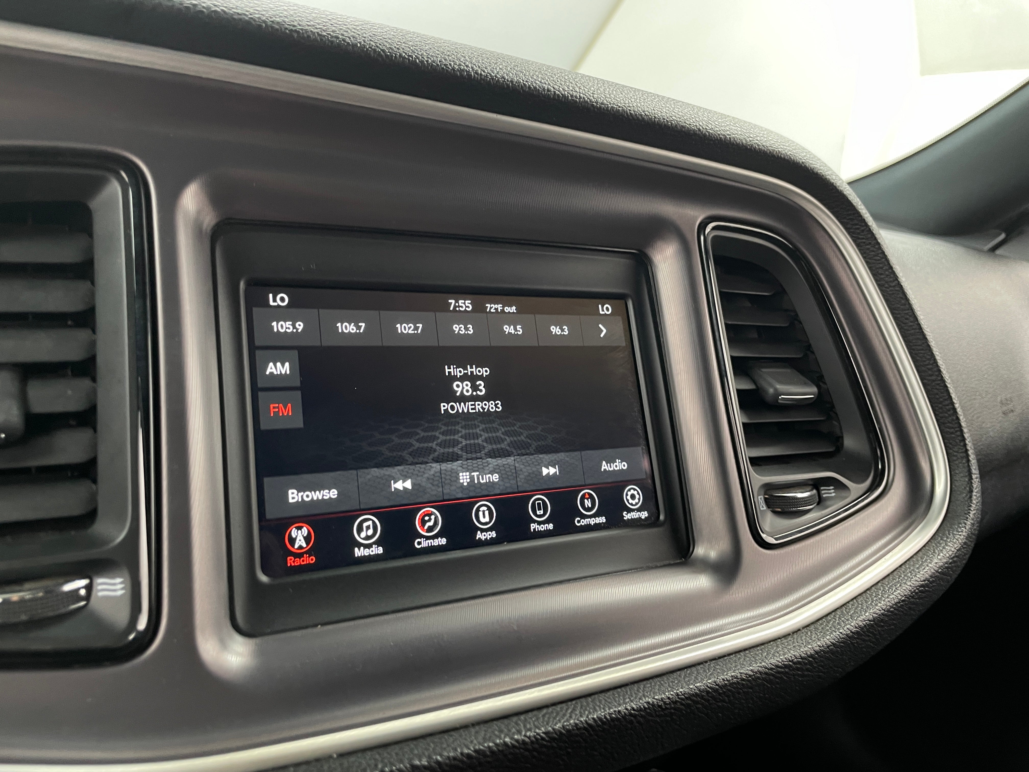2019 Dodge Challenger SXT 3