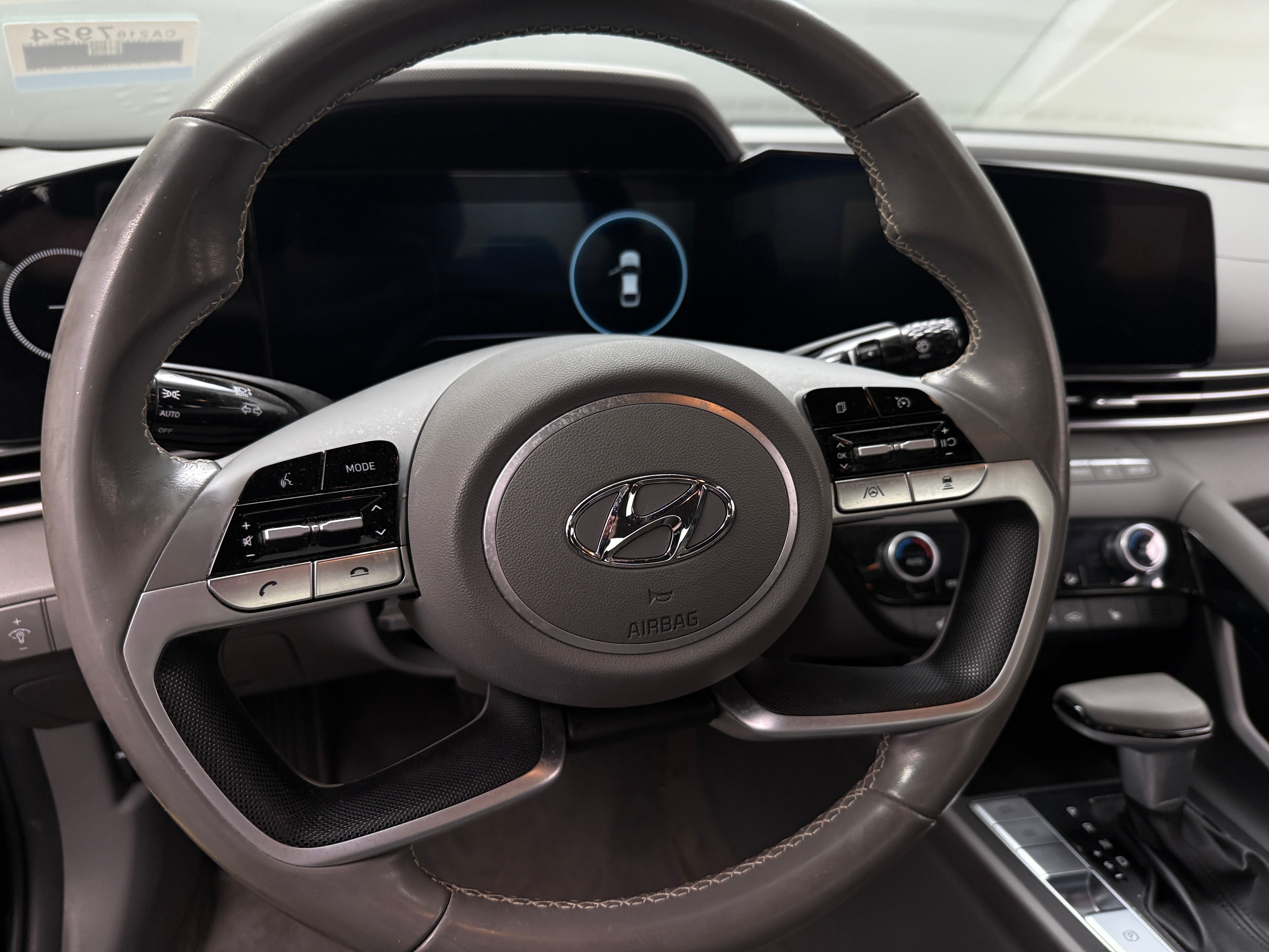 2023 Hyundai Elantra SEL 5