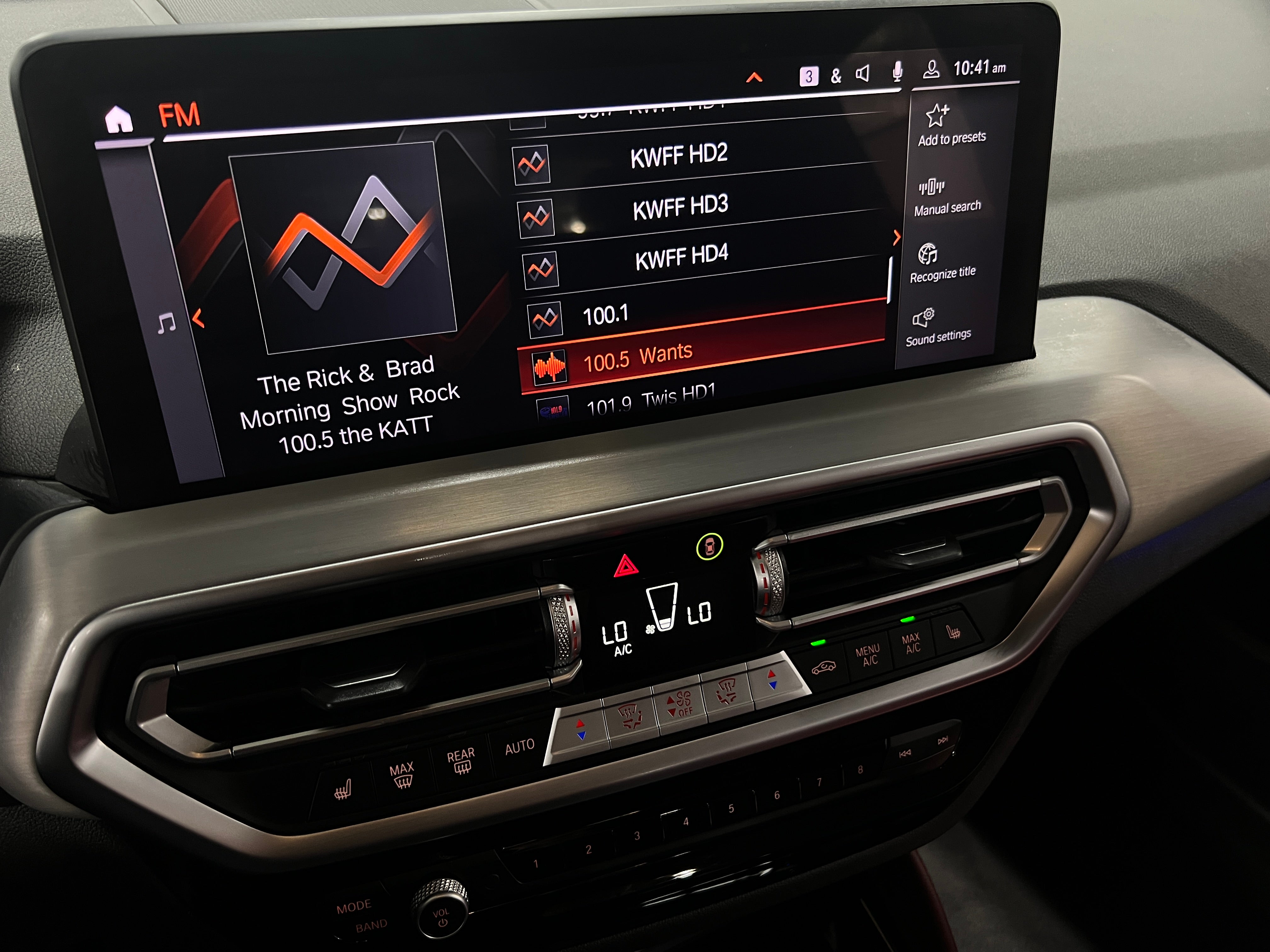 2023 BMW X4 xDrive30i 3