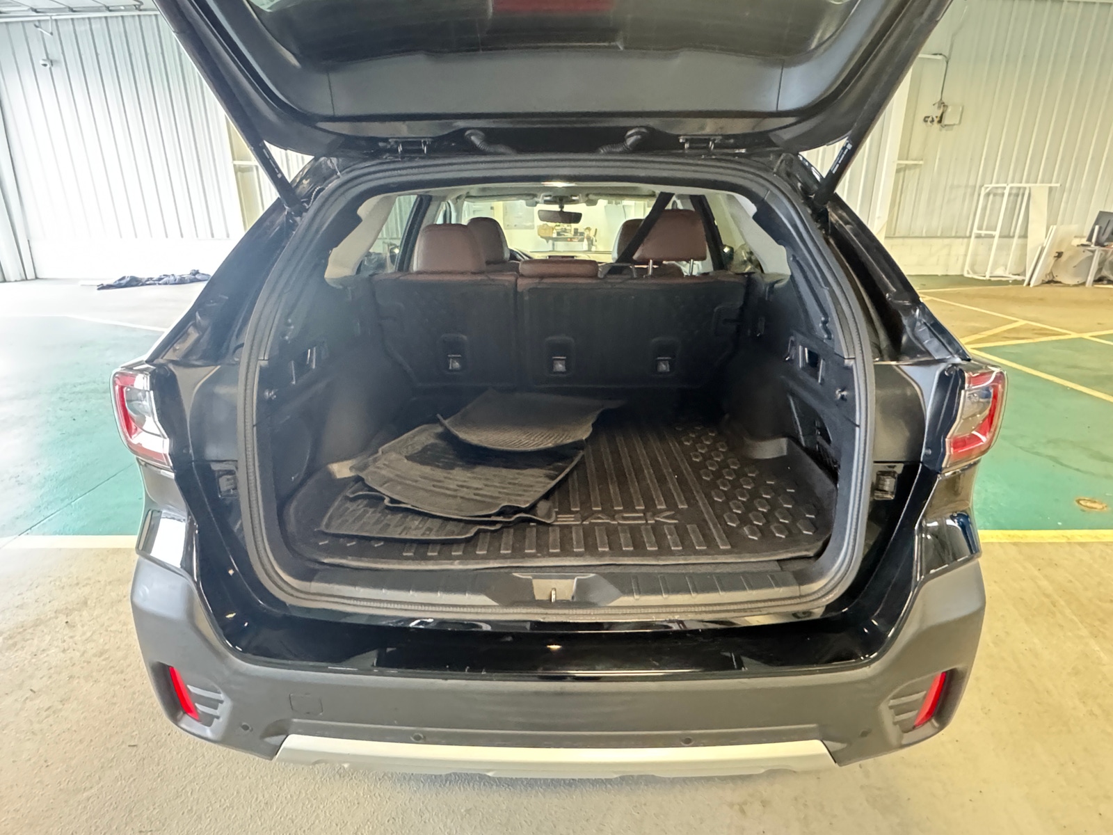 Thumbnail: 2022 Subaru Outback - 6