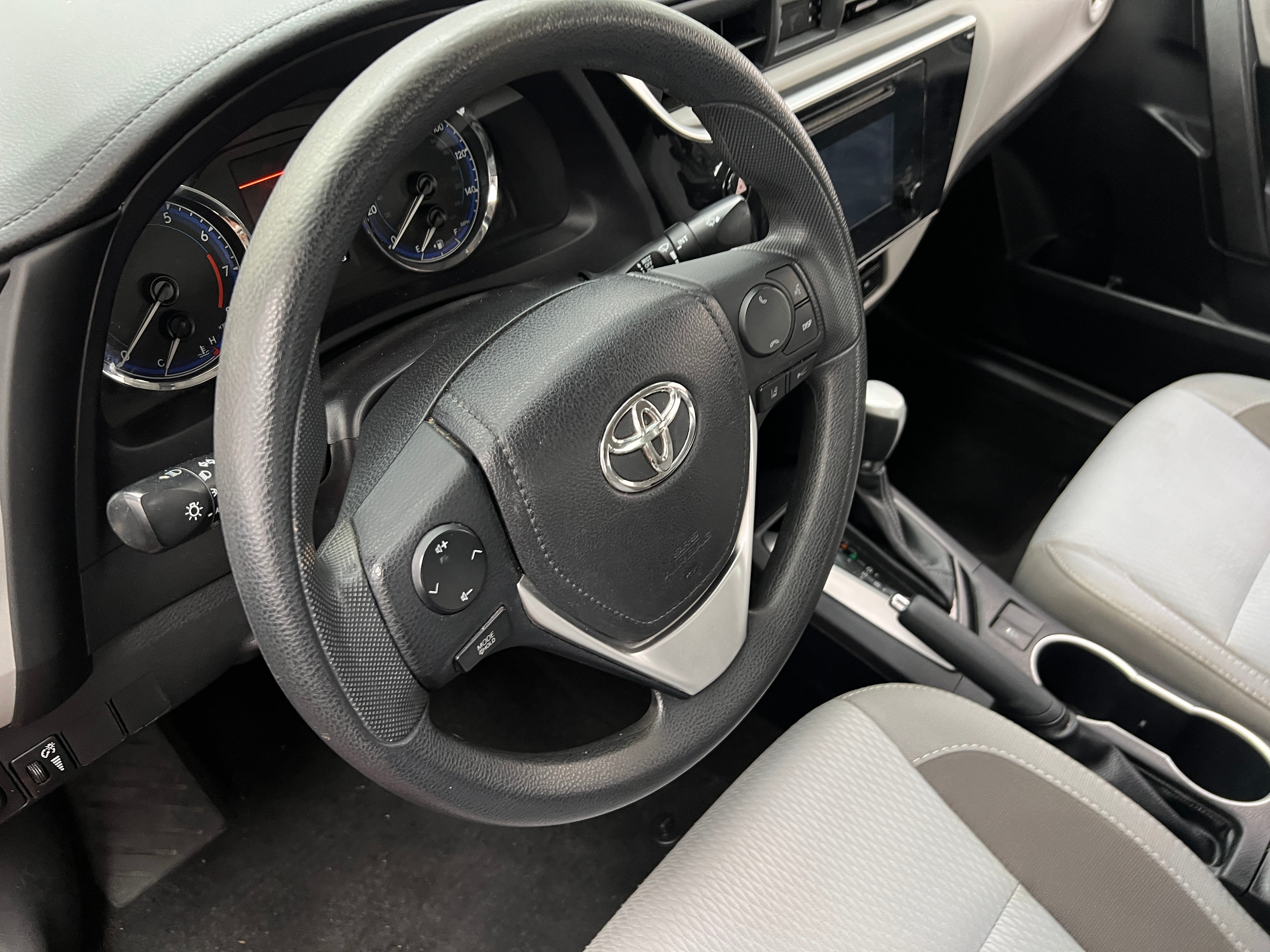 2018 Toyota Corolla LE 5
