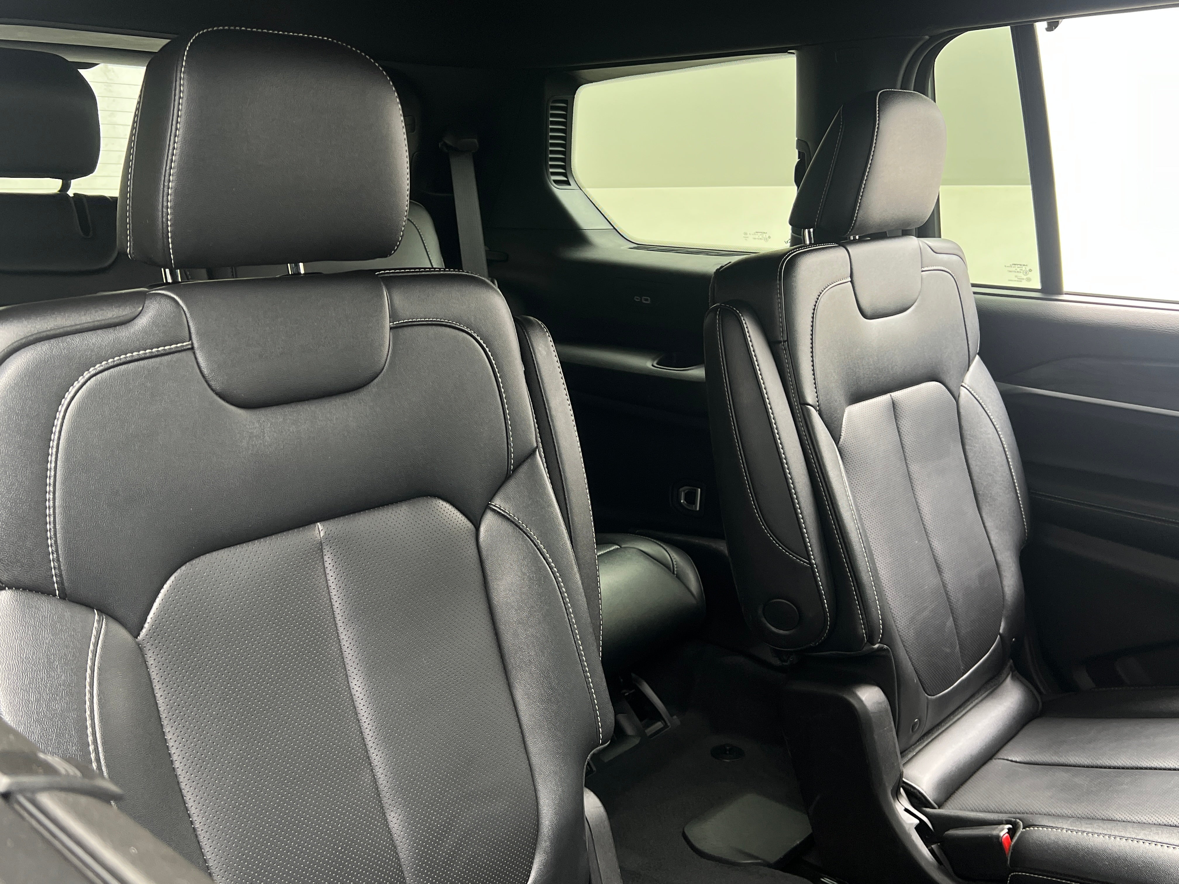 2024 Jeep Grand Cherokee L Limited Edition 5