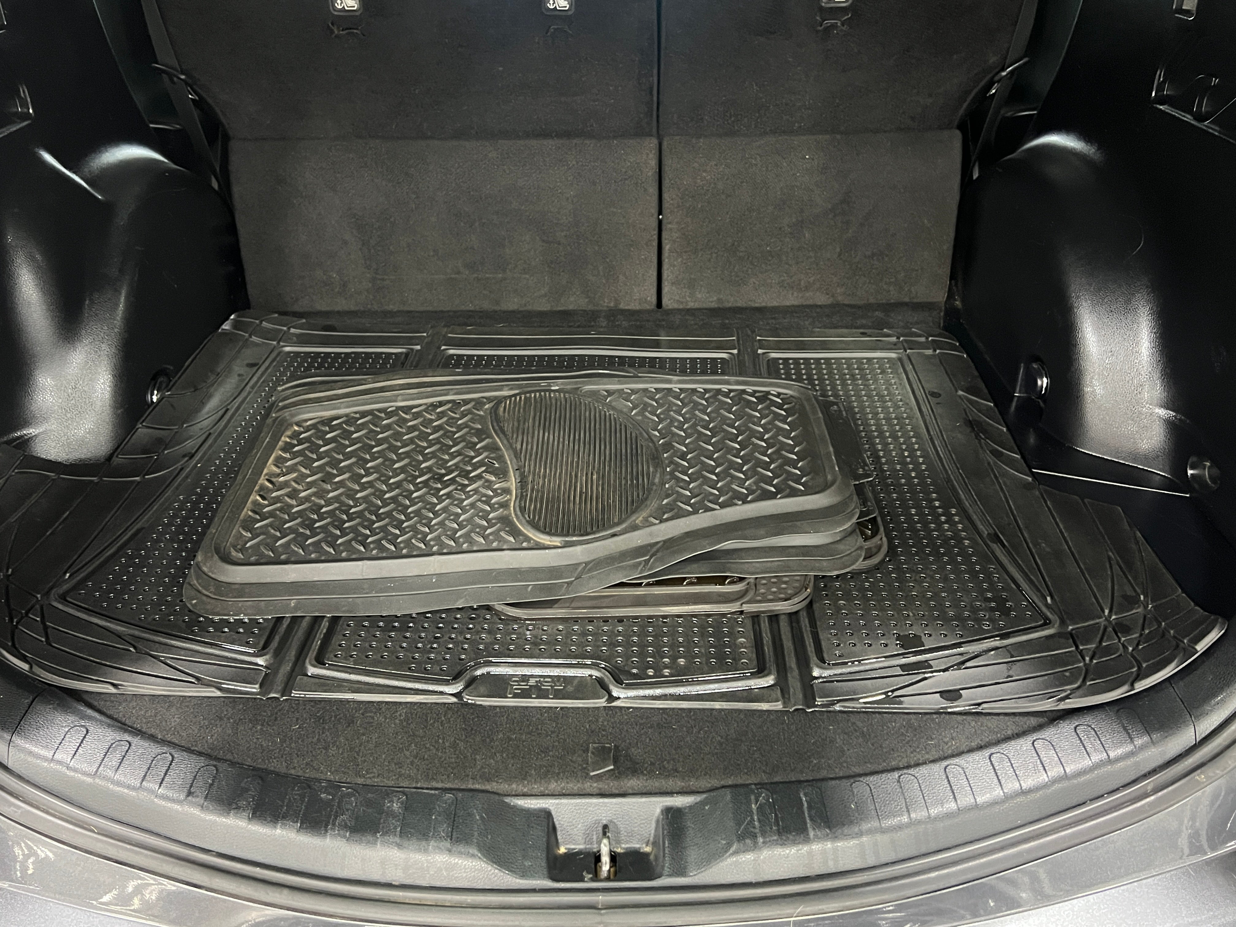 2018 Toyota RAV4 LE 7