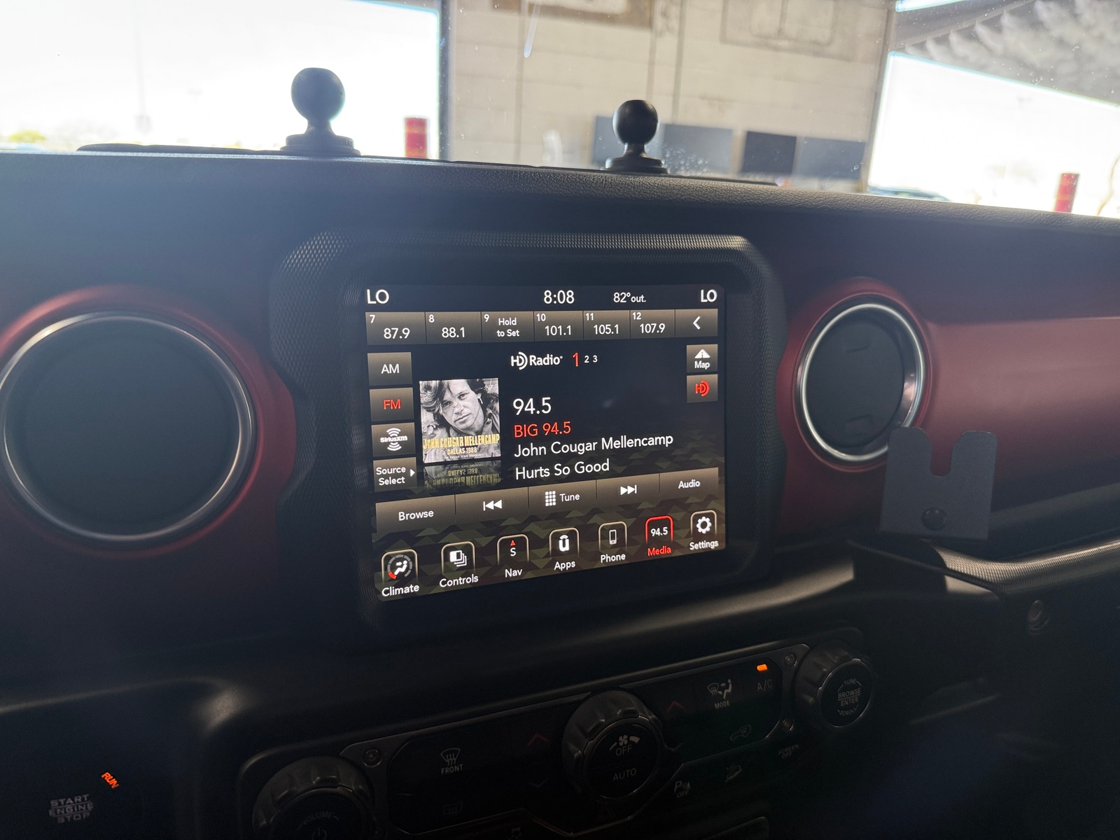Thumbnail: 2020 Jeep Wrangler - 4