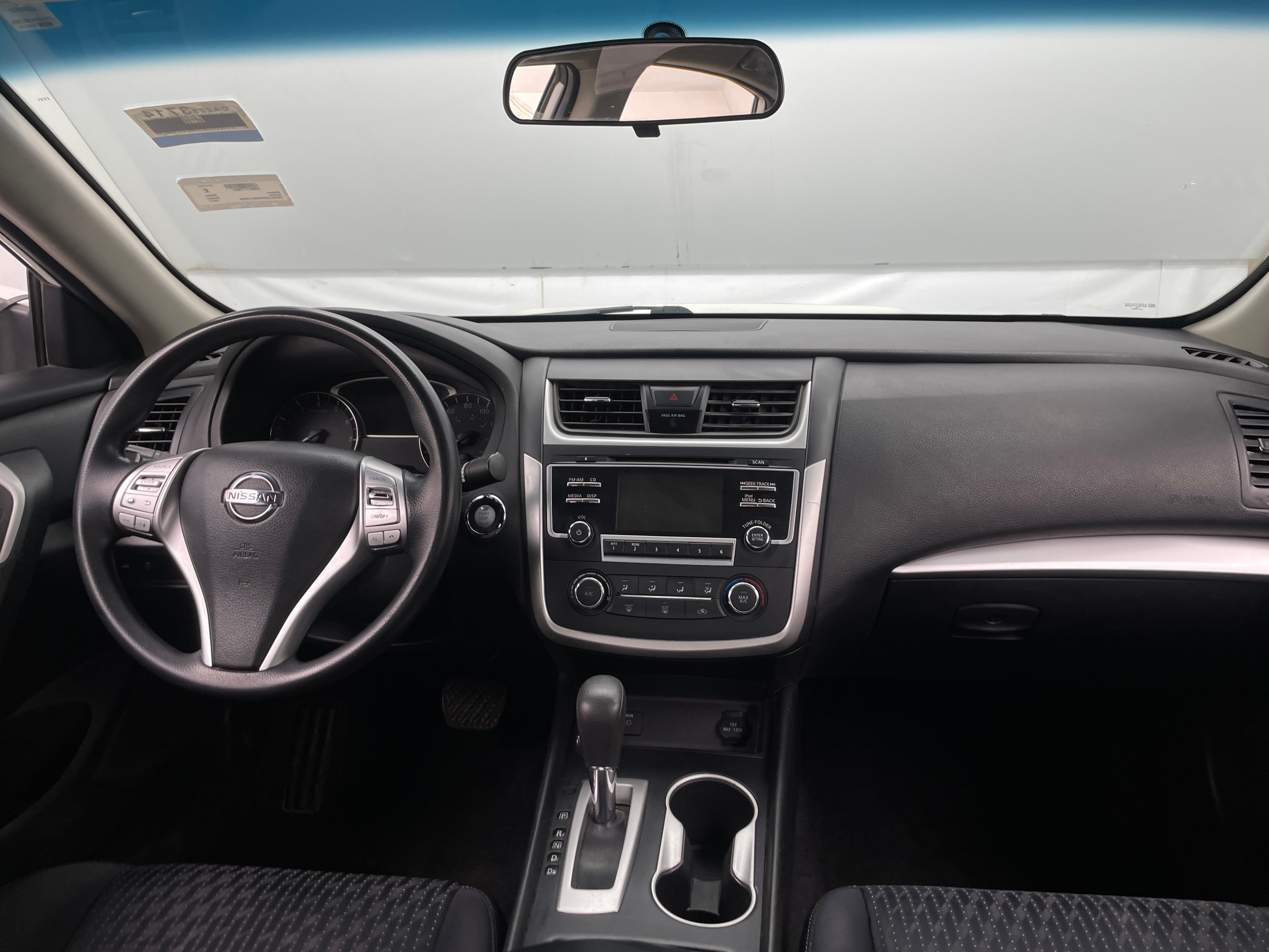 2017 Nissan Altima S 3