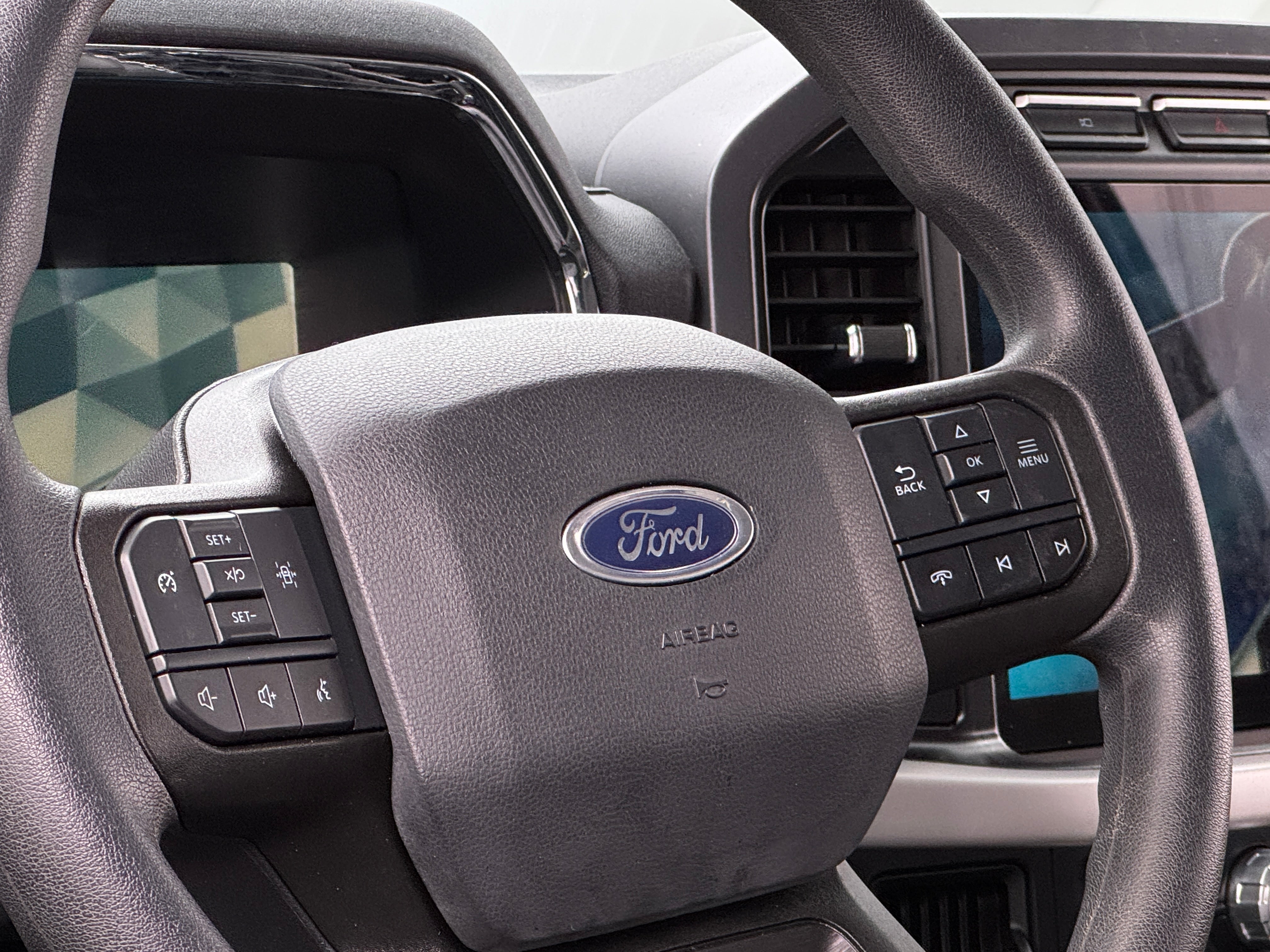 2023 Ford F-150 Lightning Pro 5