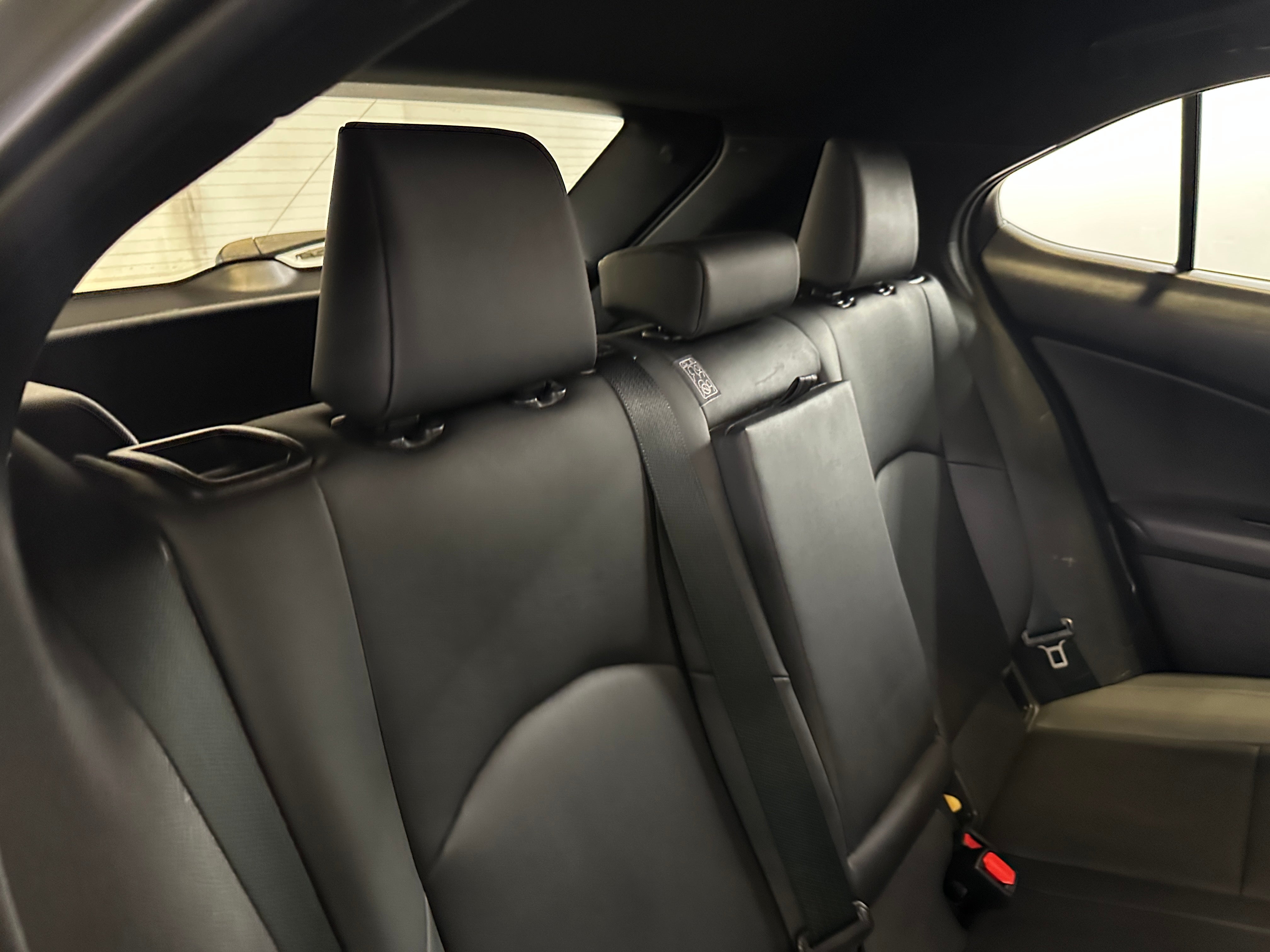 2021 Lexus UX 250h 5