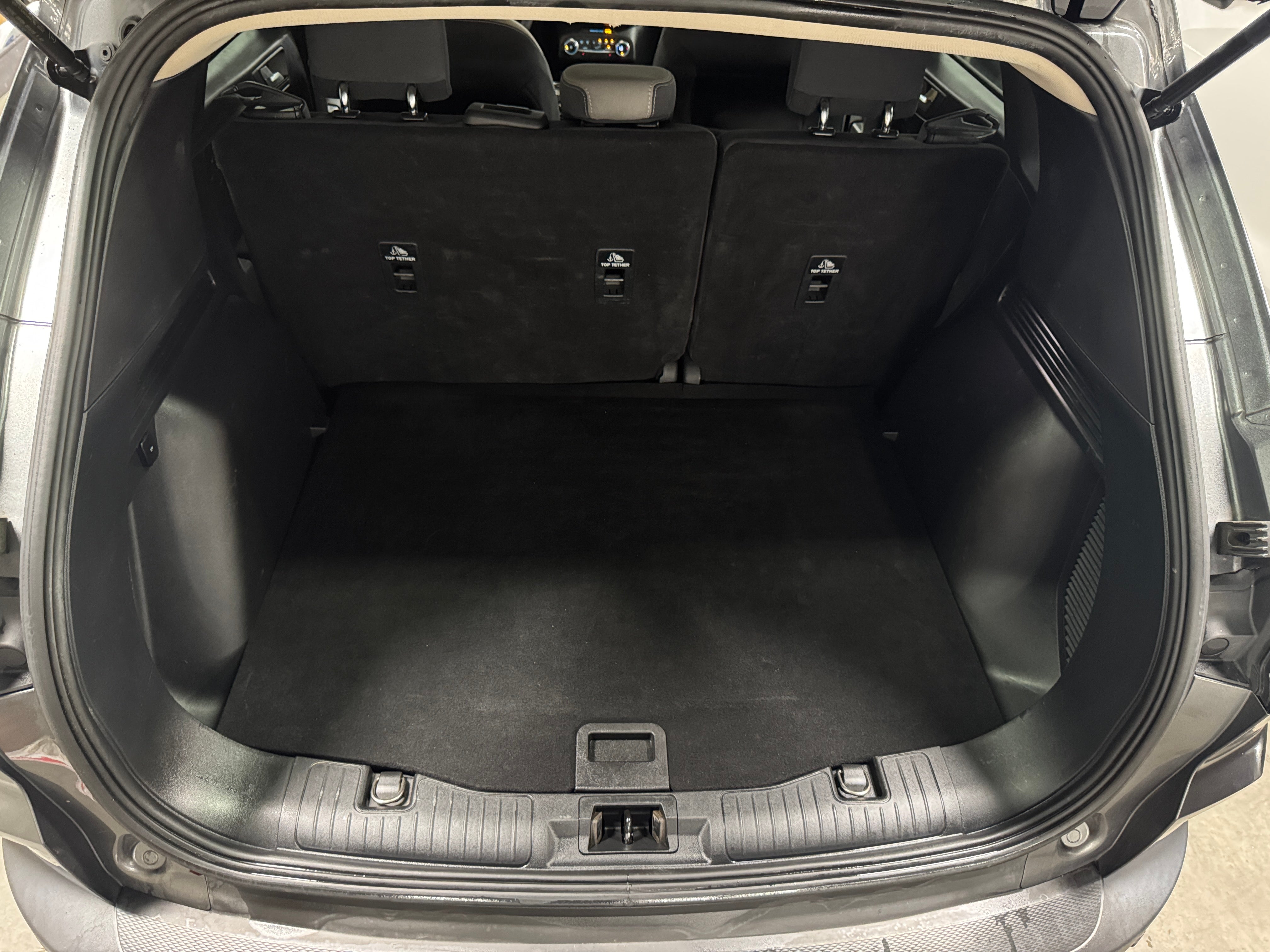 2020 Ford Escape SE 7