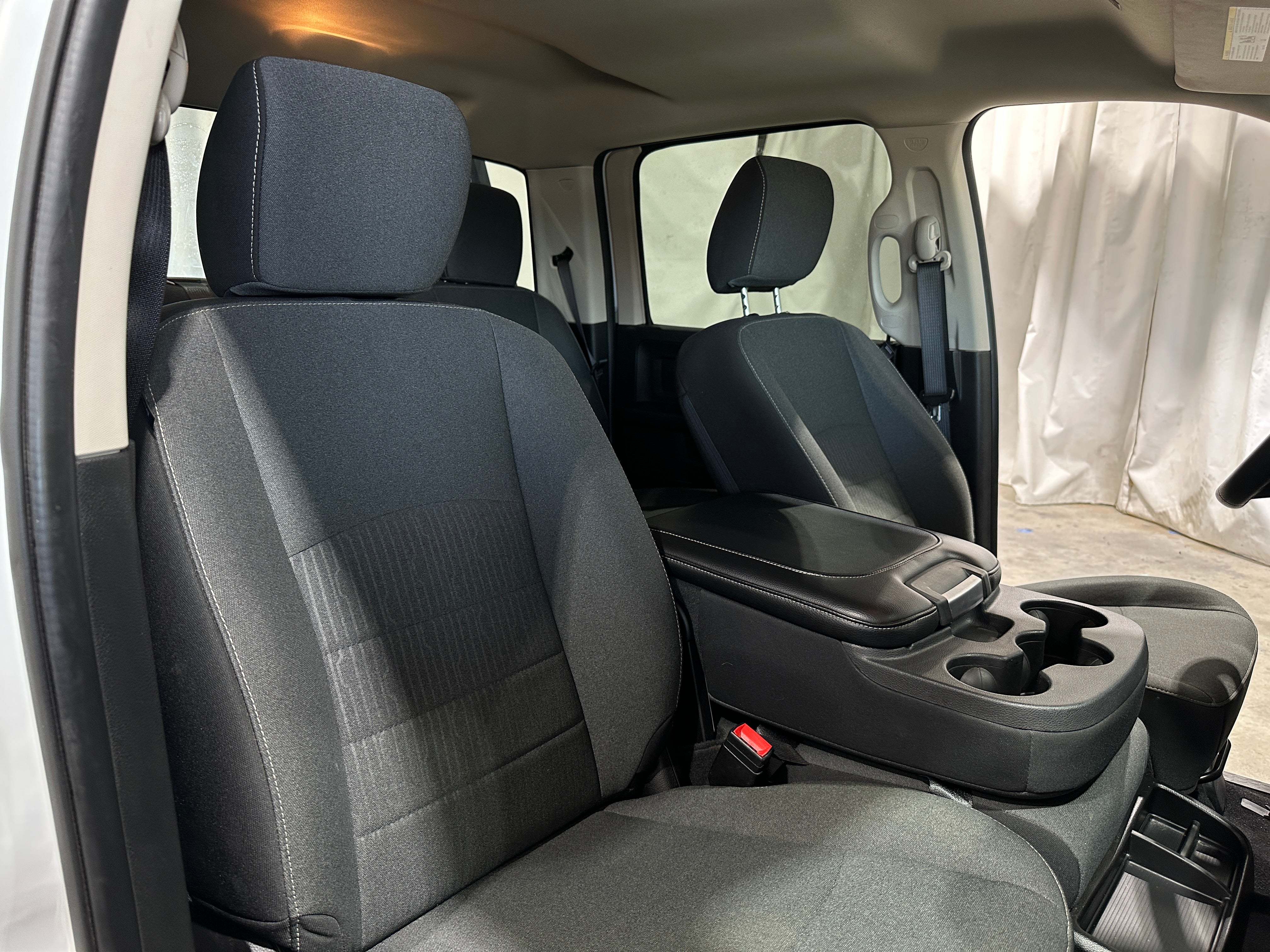 2022 RAM 1500 Classic Tradesman 2