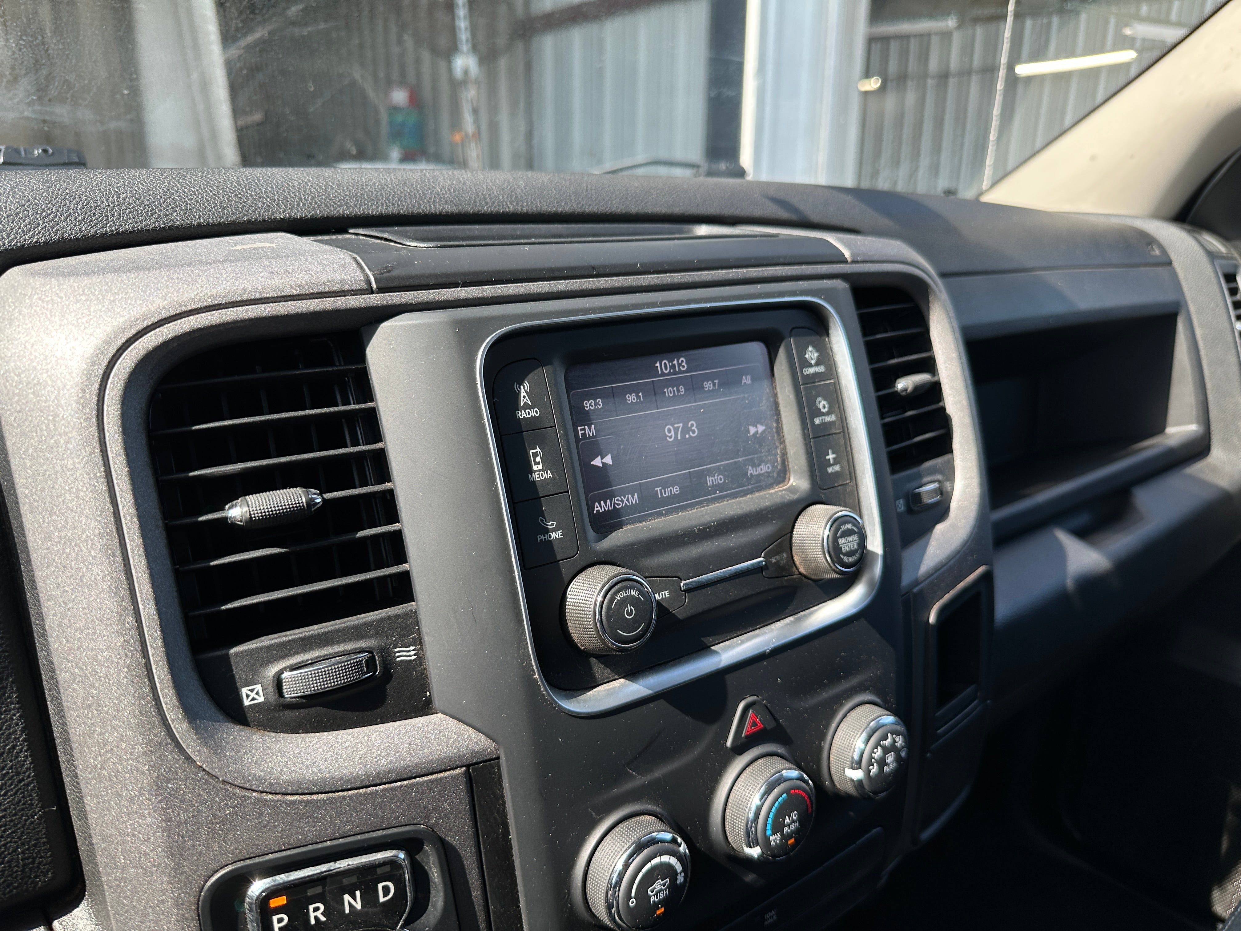 2022 RAM 1500 Classic Tradesman 4