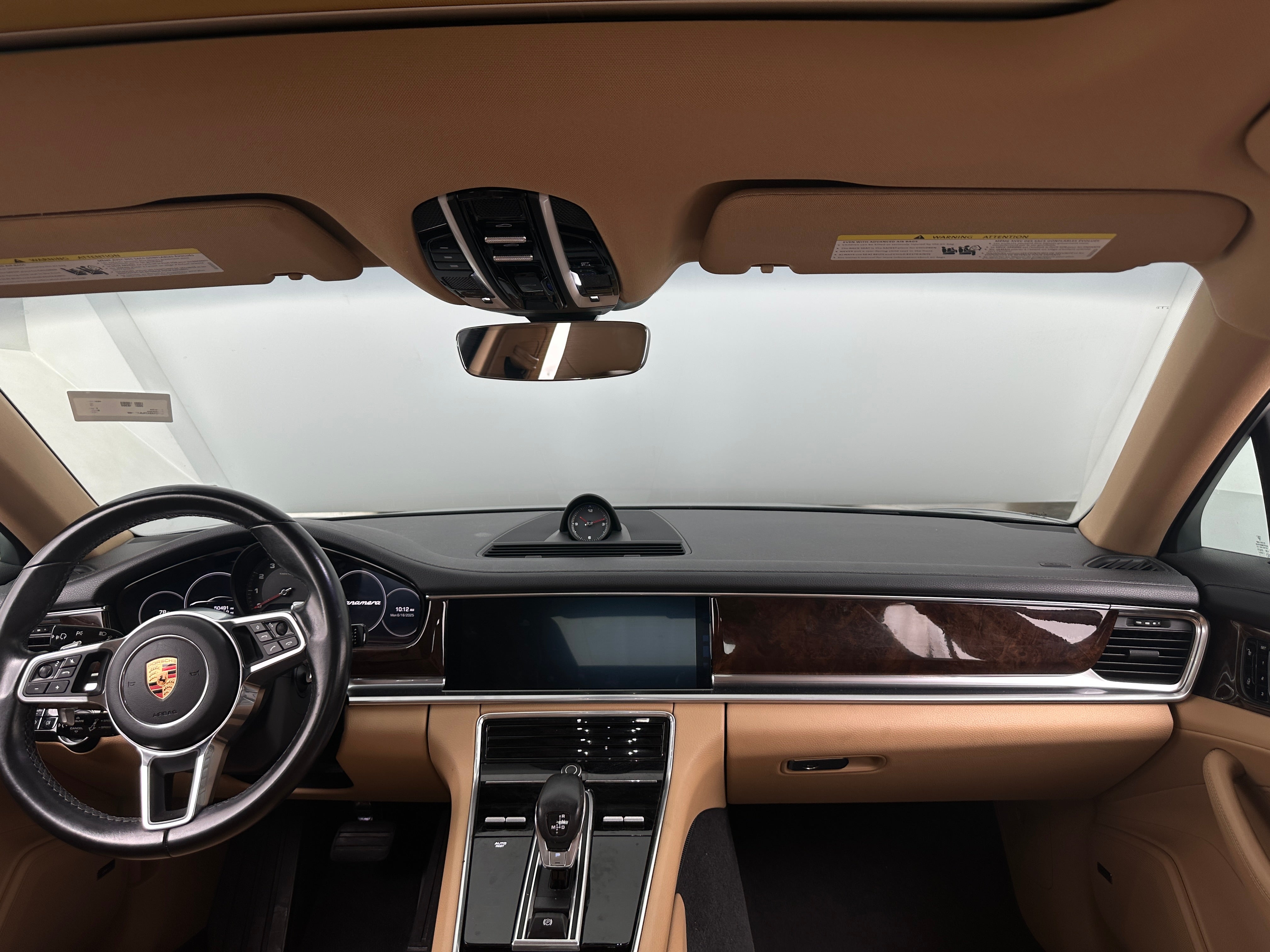 2018 Porsche Panamera Base 2