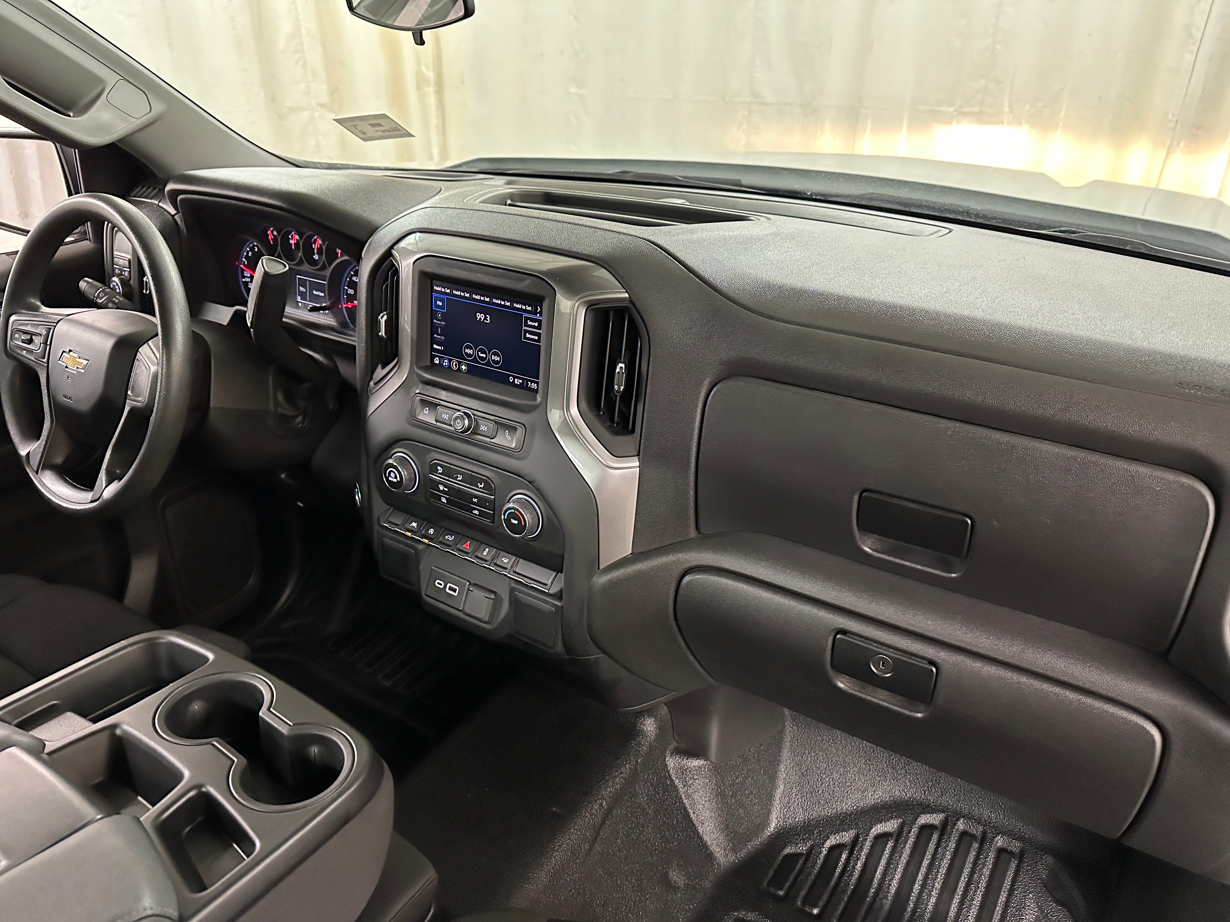 2024 Chevrolet Silverado 1500 Work Truck 2