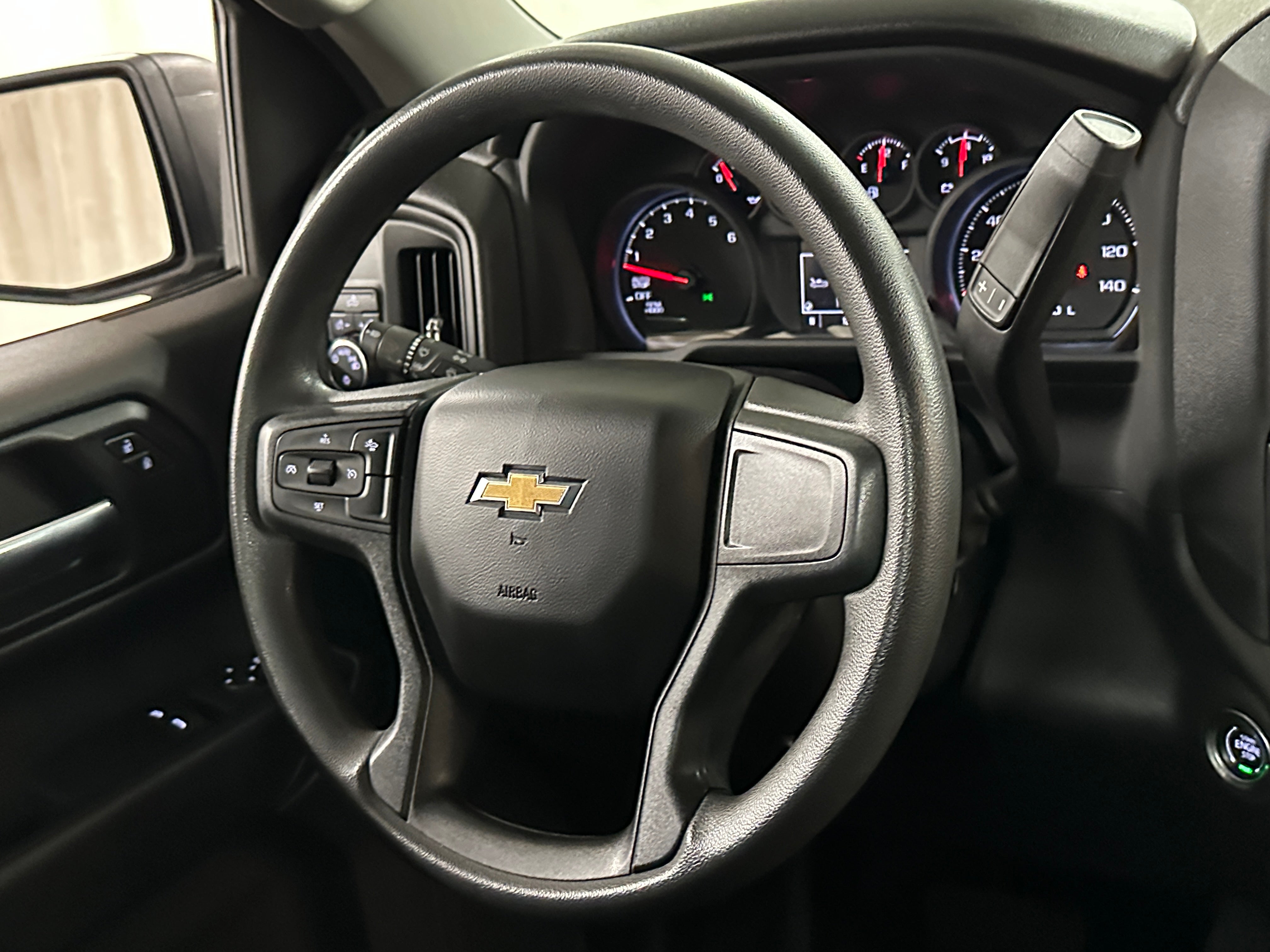 2024 Chevrolet Silverado 1500 Work Truck 4