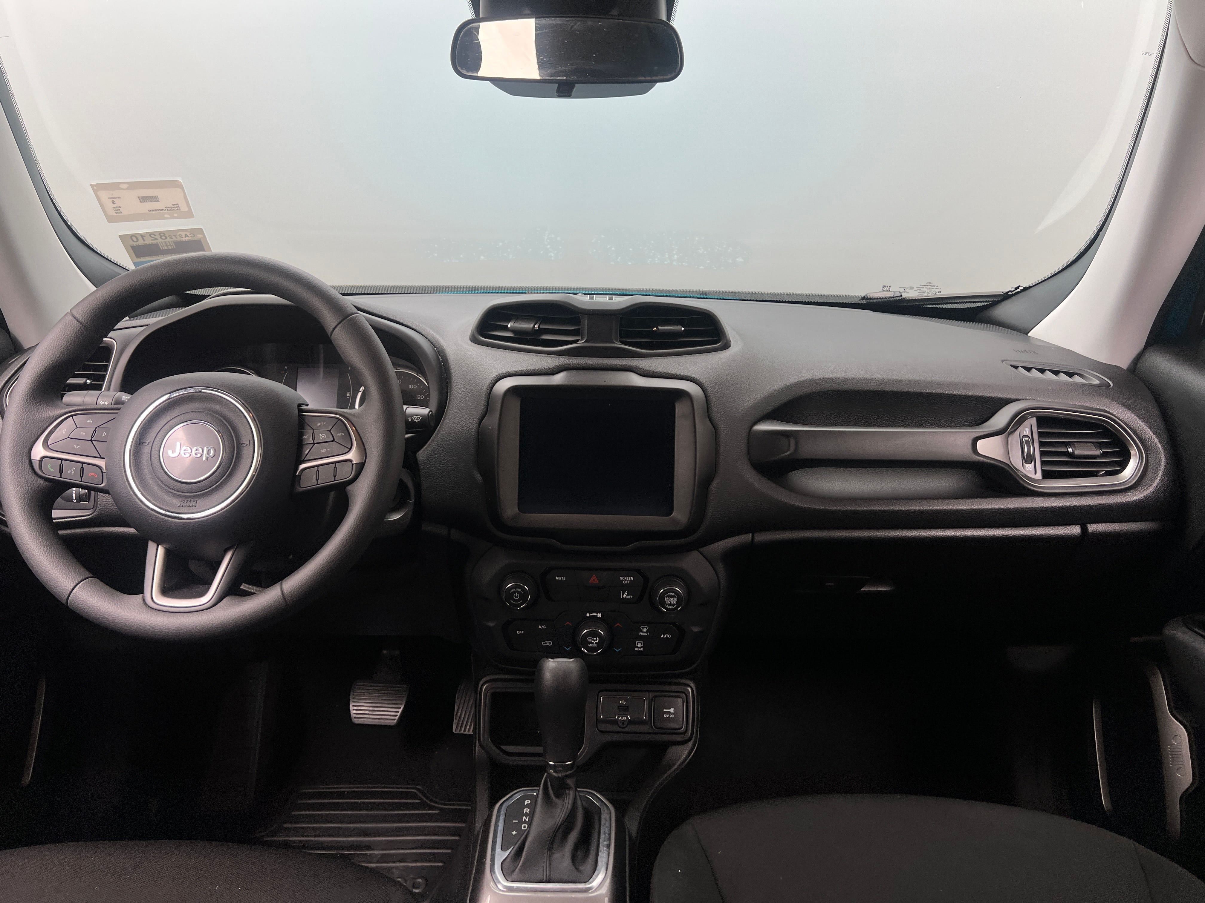 Thumbnail: 2022 Jeep Renegade - 3