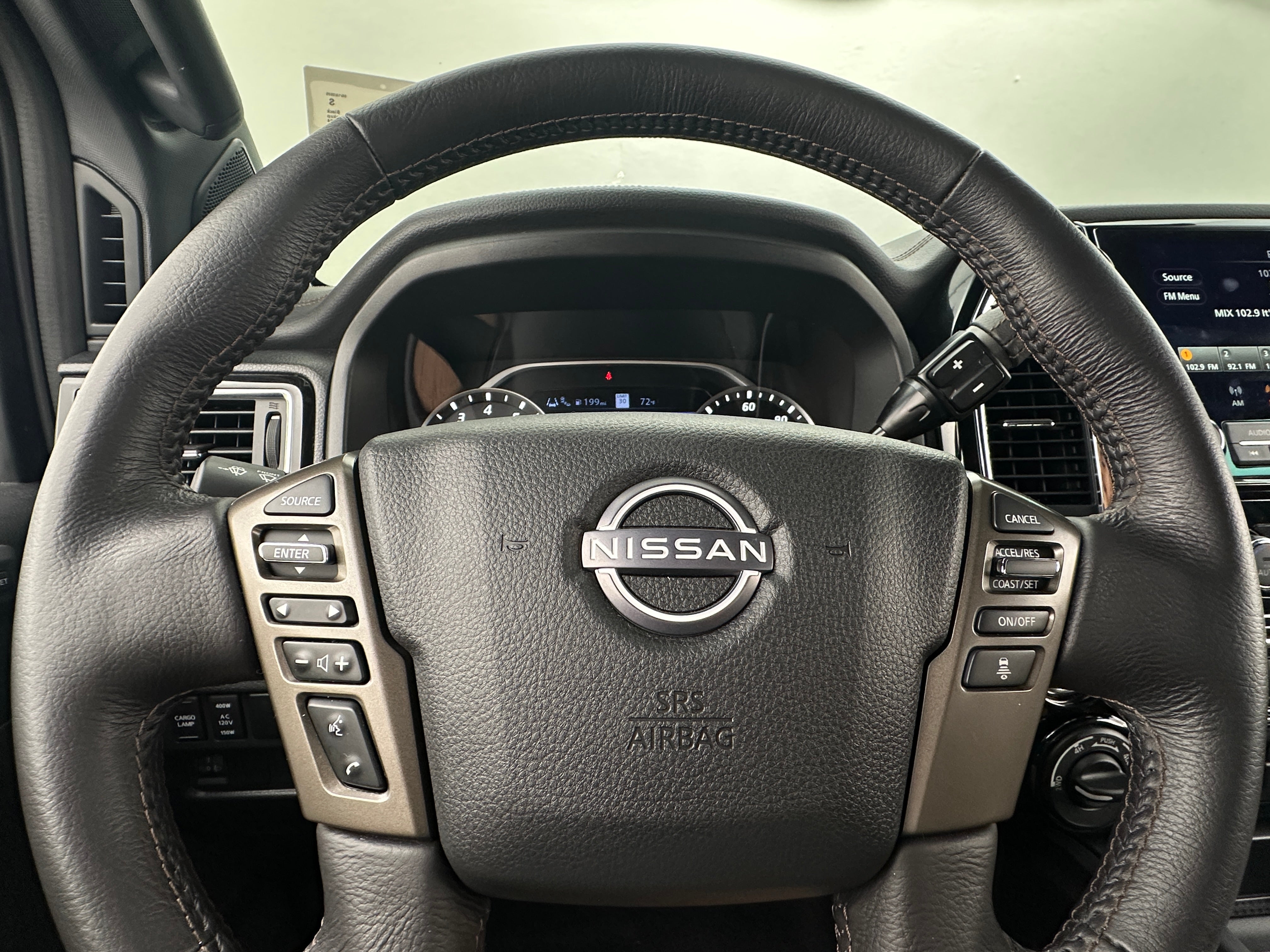 2024 Nissan Titan Platinum Reserve 4