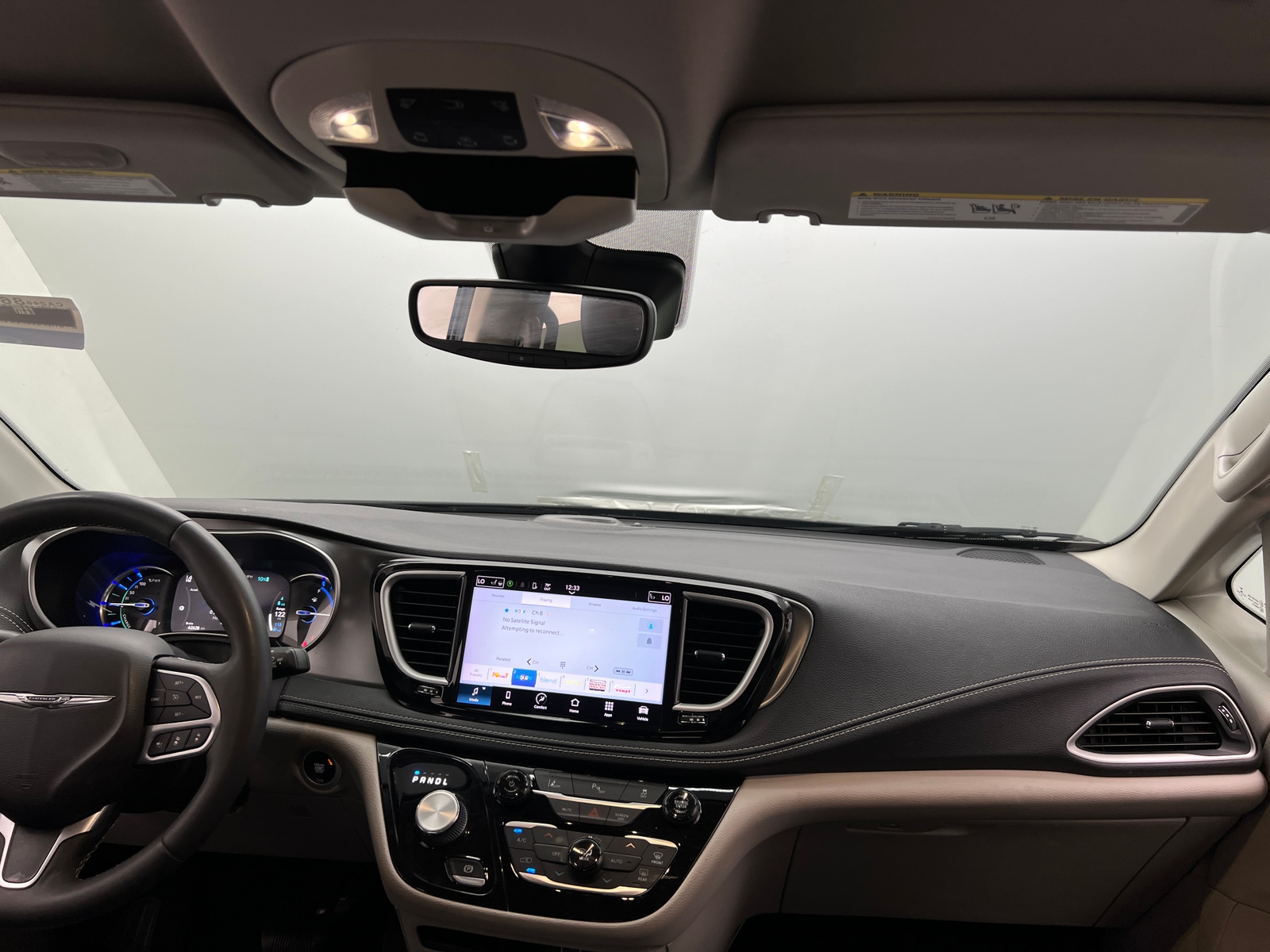 Thumbnail: 2022 Chrysler Pacifica - 2