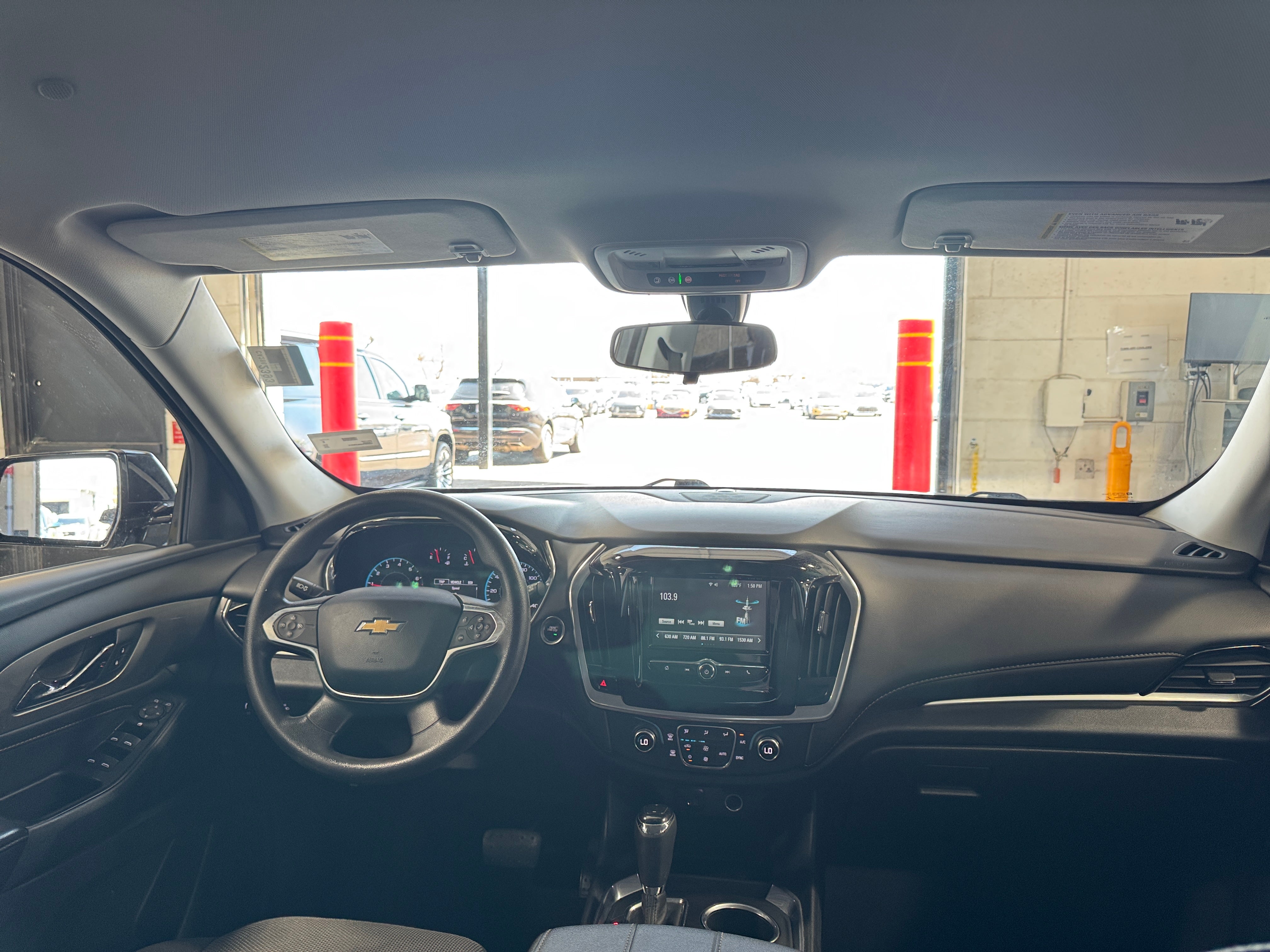 Thumbnail: 2019 Chevrolet Traverse - 3