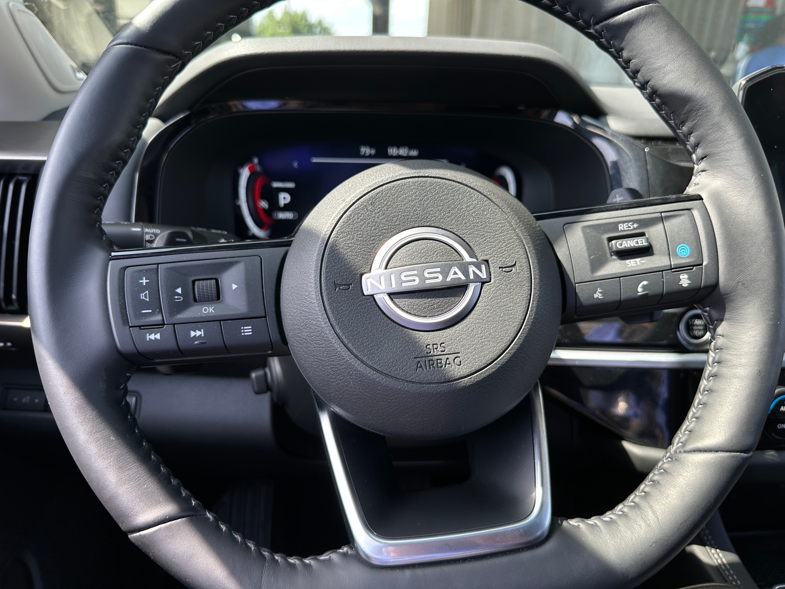 Thumbnail: 2024 Nissan Pathfinder - 4