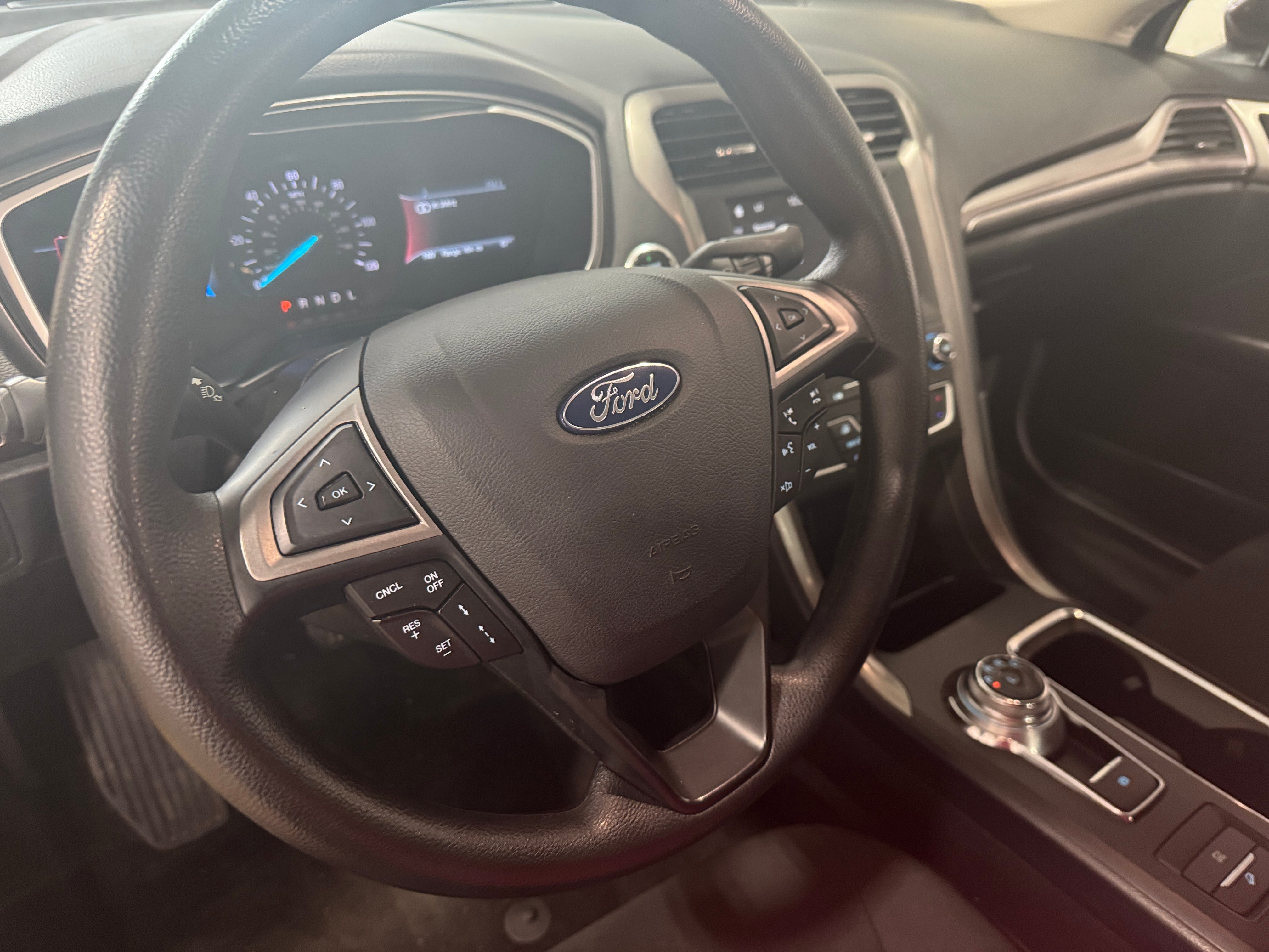 2019 Ford Fusion  3