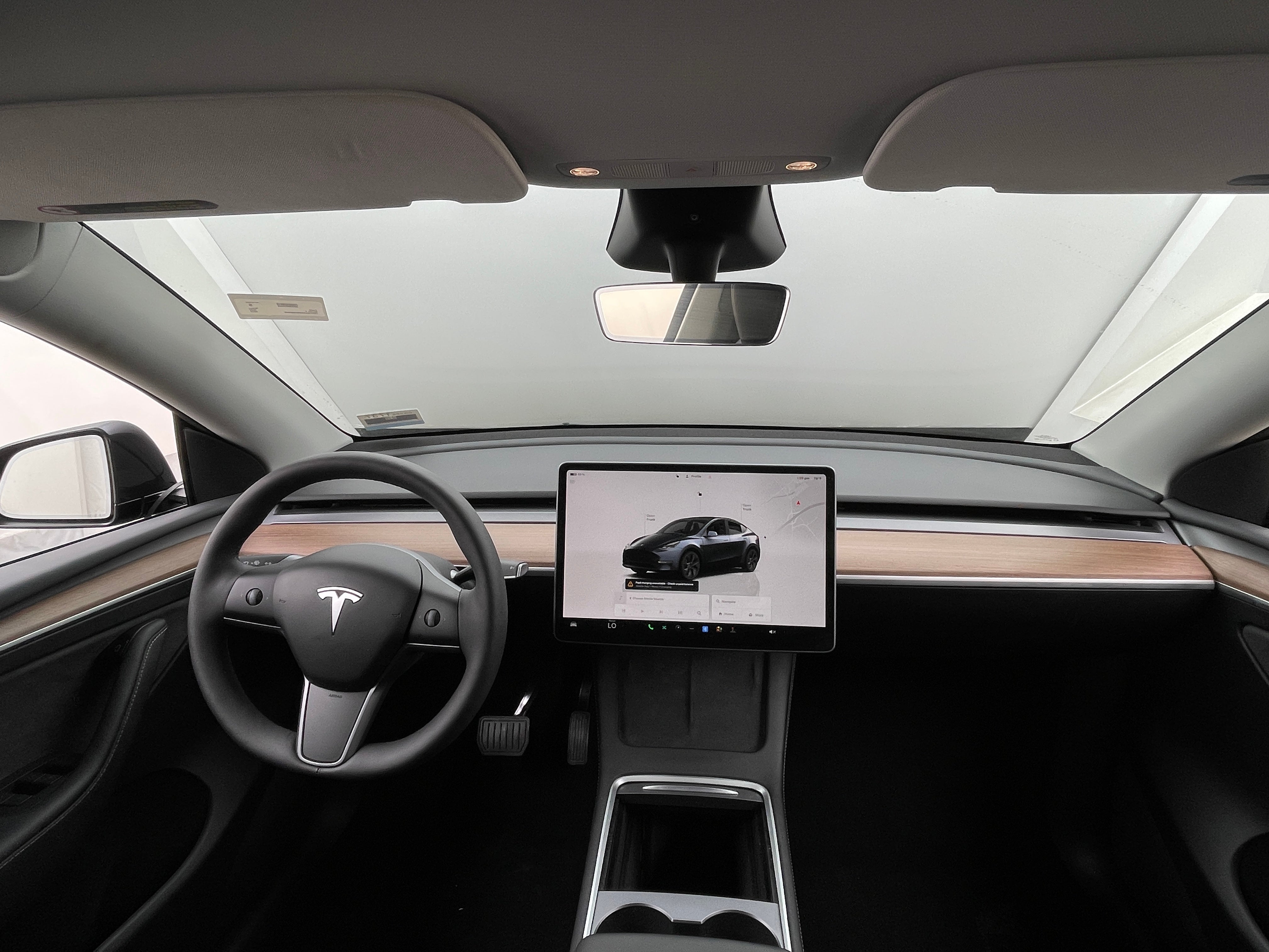 2024 Tesla Model Y Long Range 2